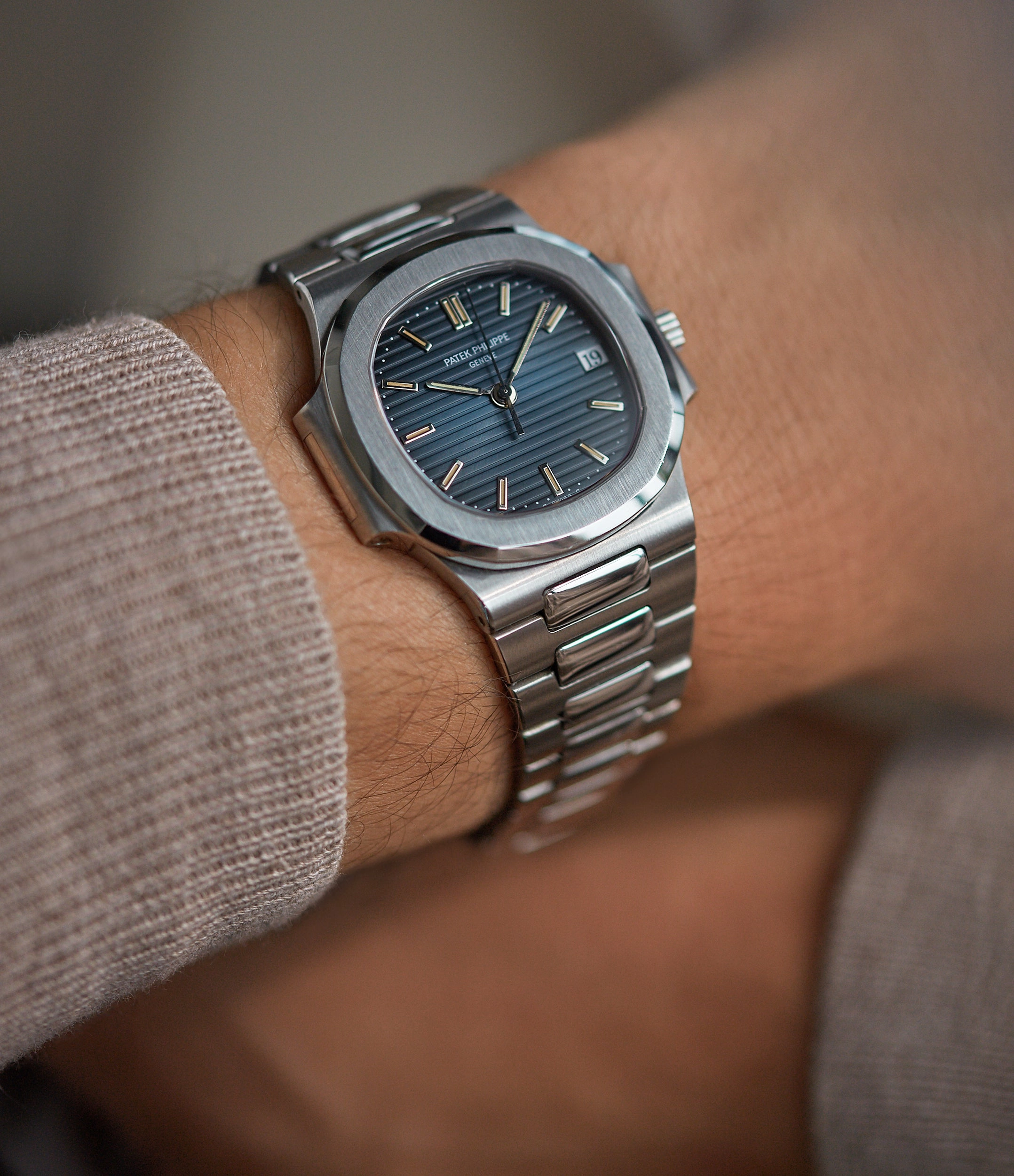 Nautilus 3800/1A | Steel