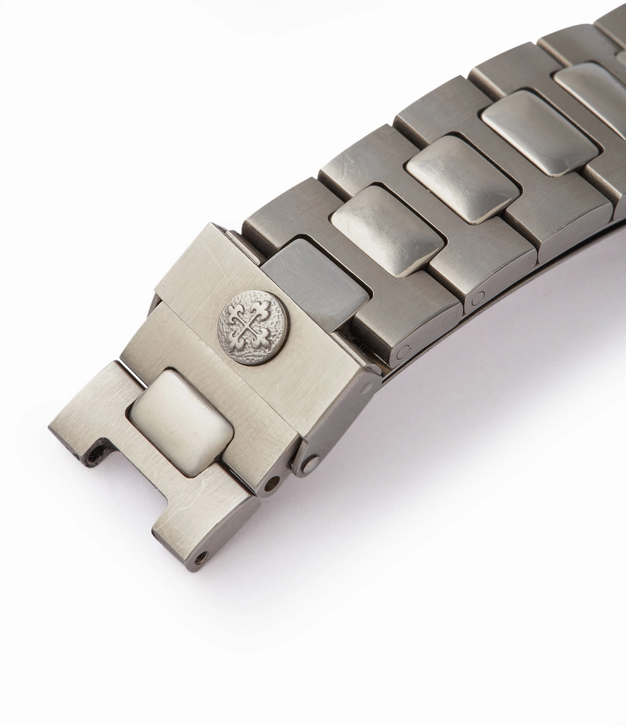 Nautilus 3800/1A | Steel