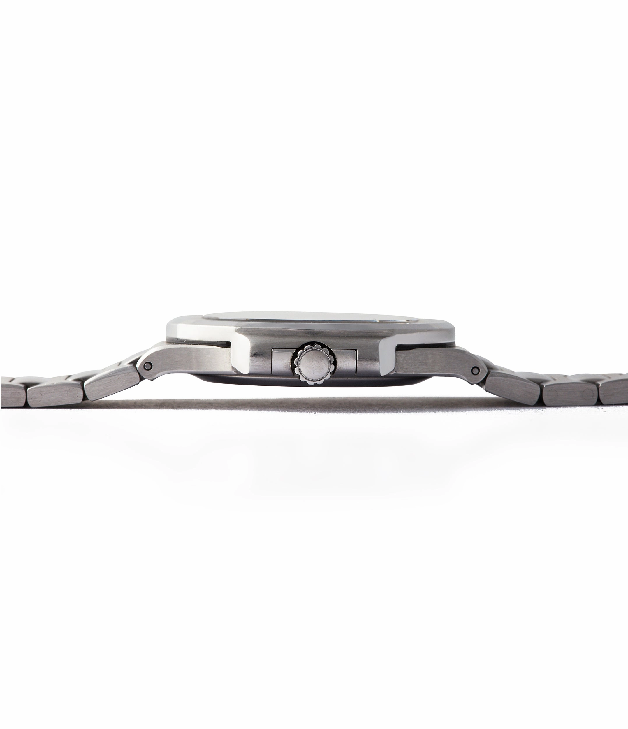 Nautilus 3800/1A | Steel