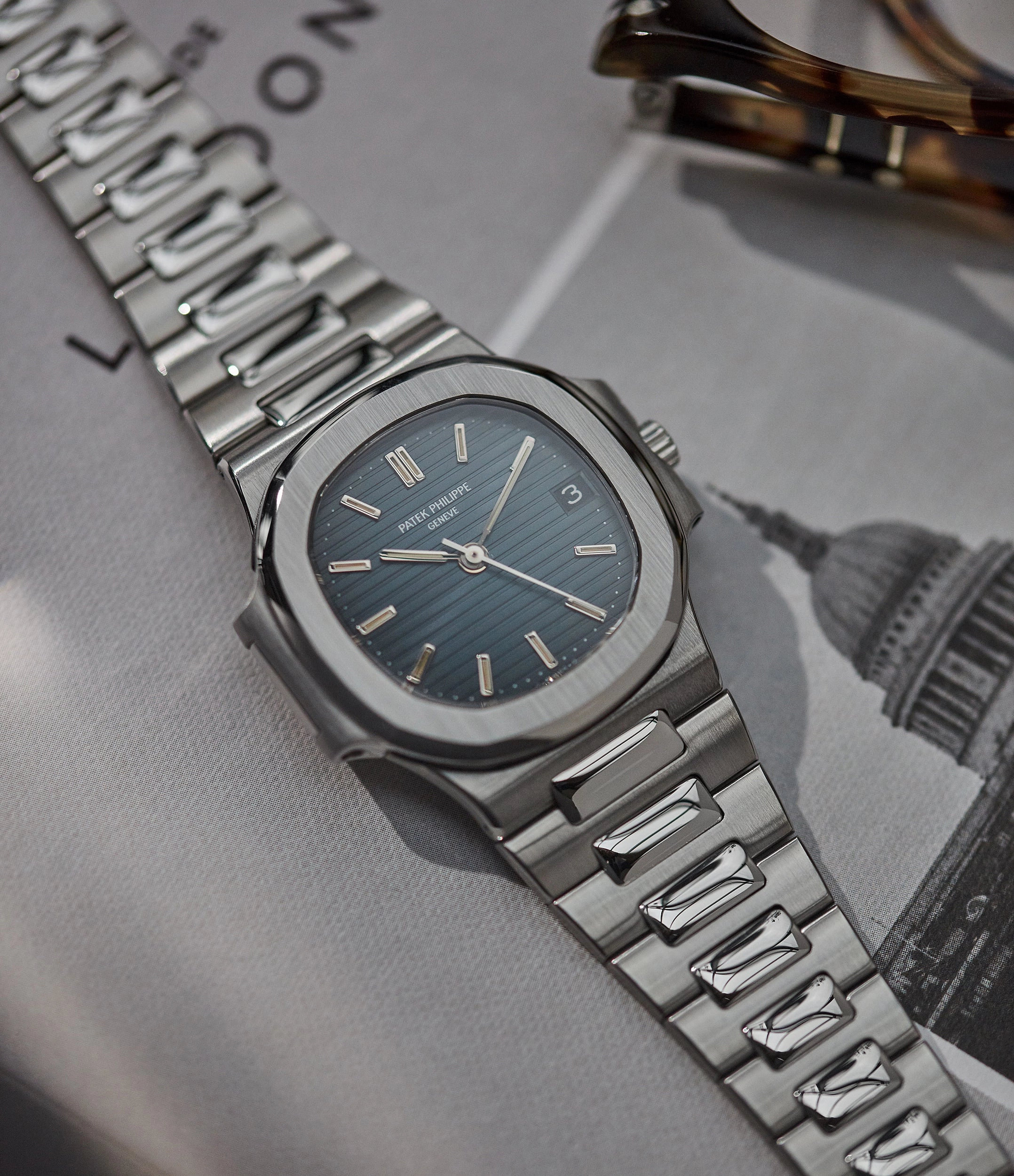 Nautilus 3800/1A | Steel