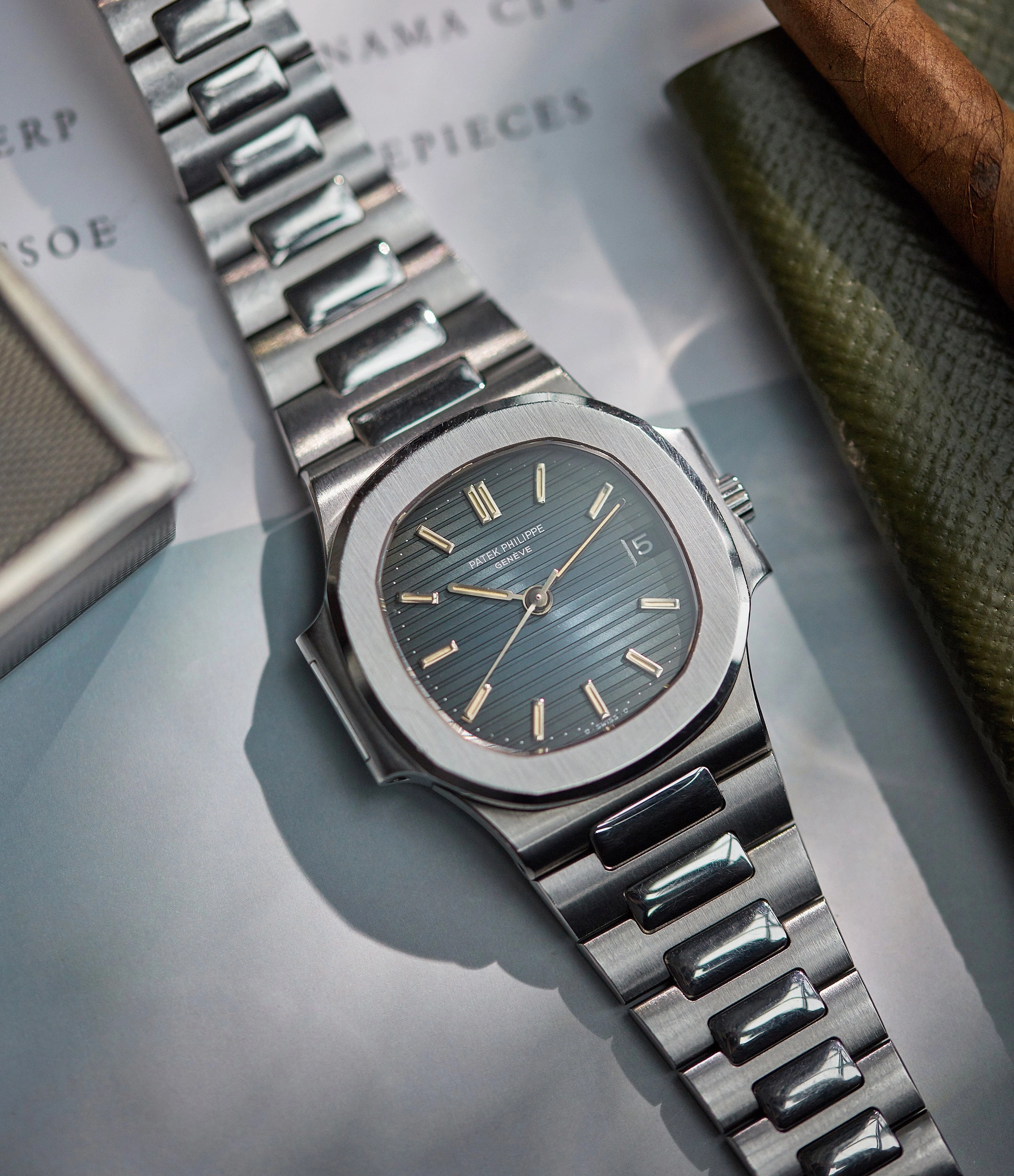 Nautilus 3800/1A | Steel