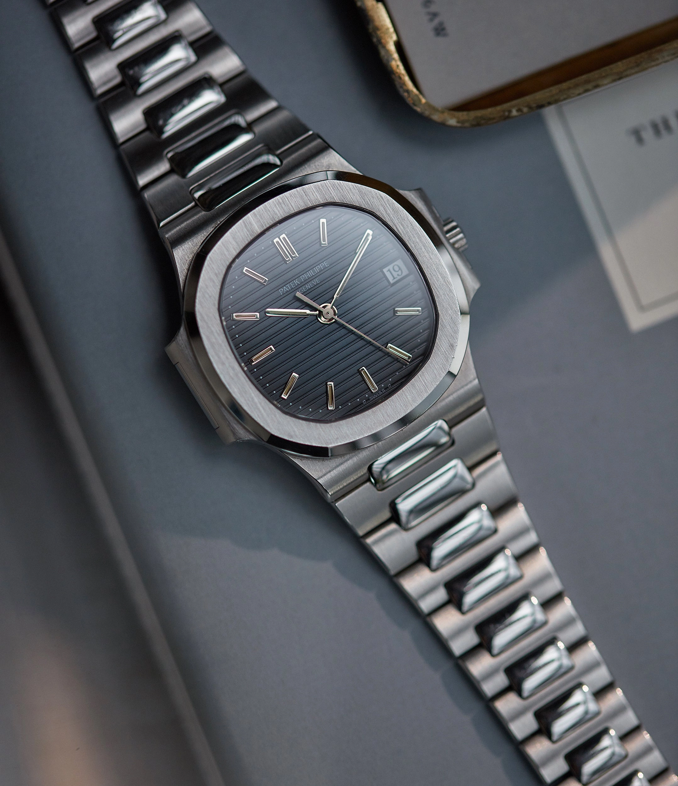 Nautilus 3800/1A | Steel