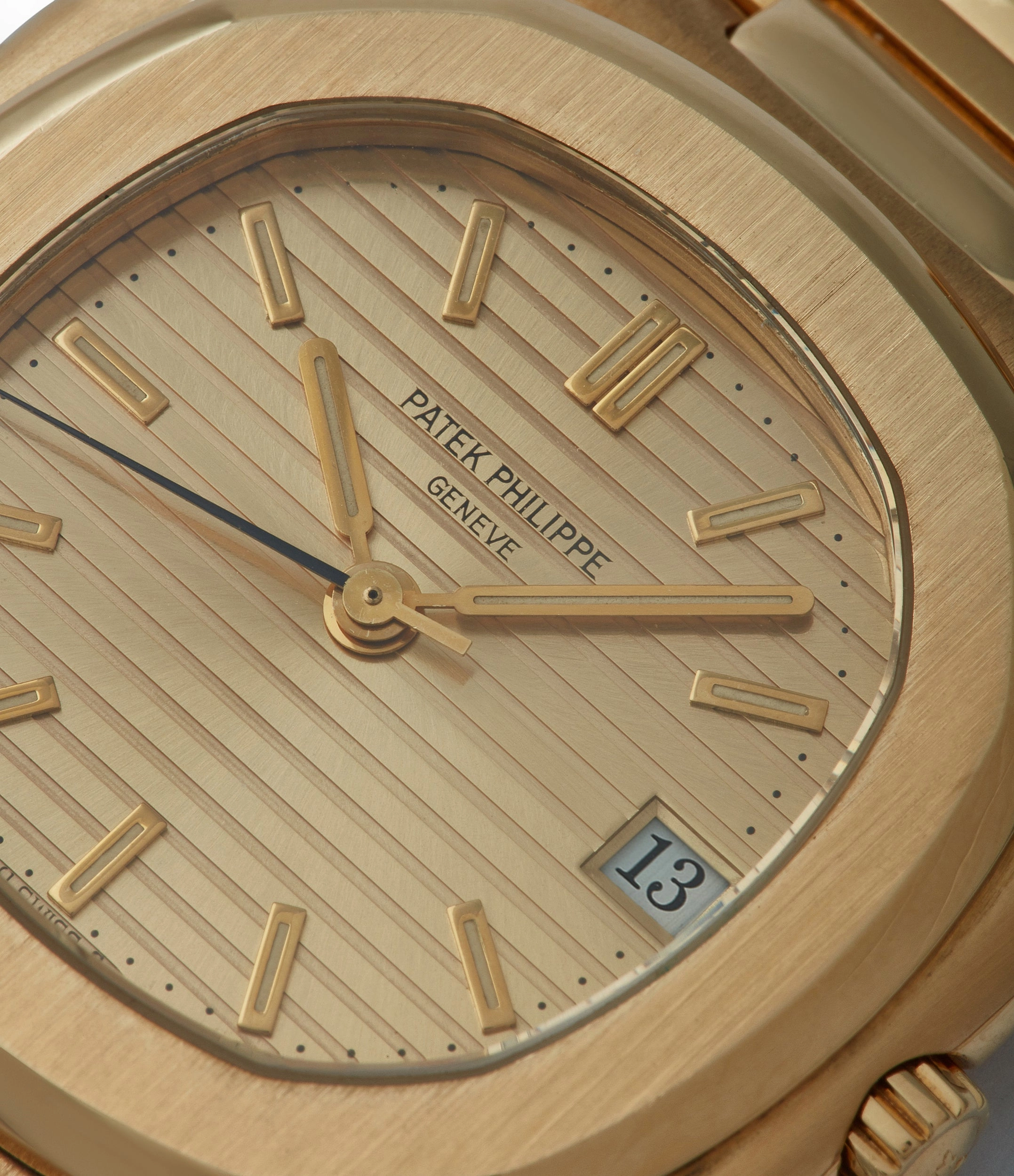 Nautilus 3800 | Yellow Gold