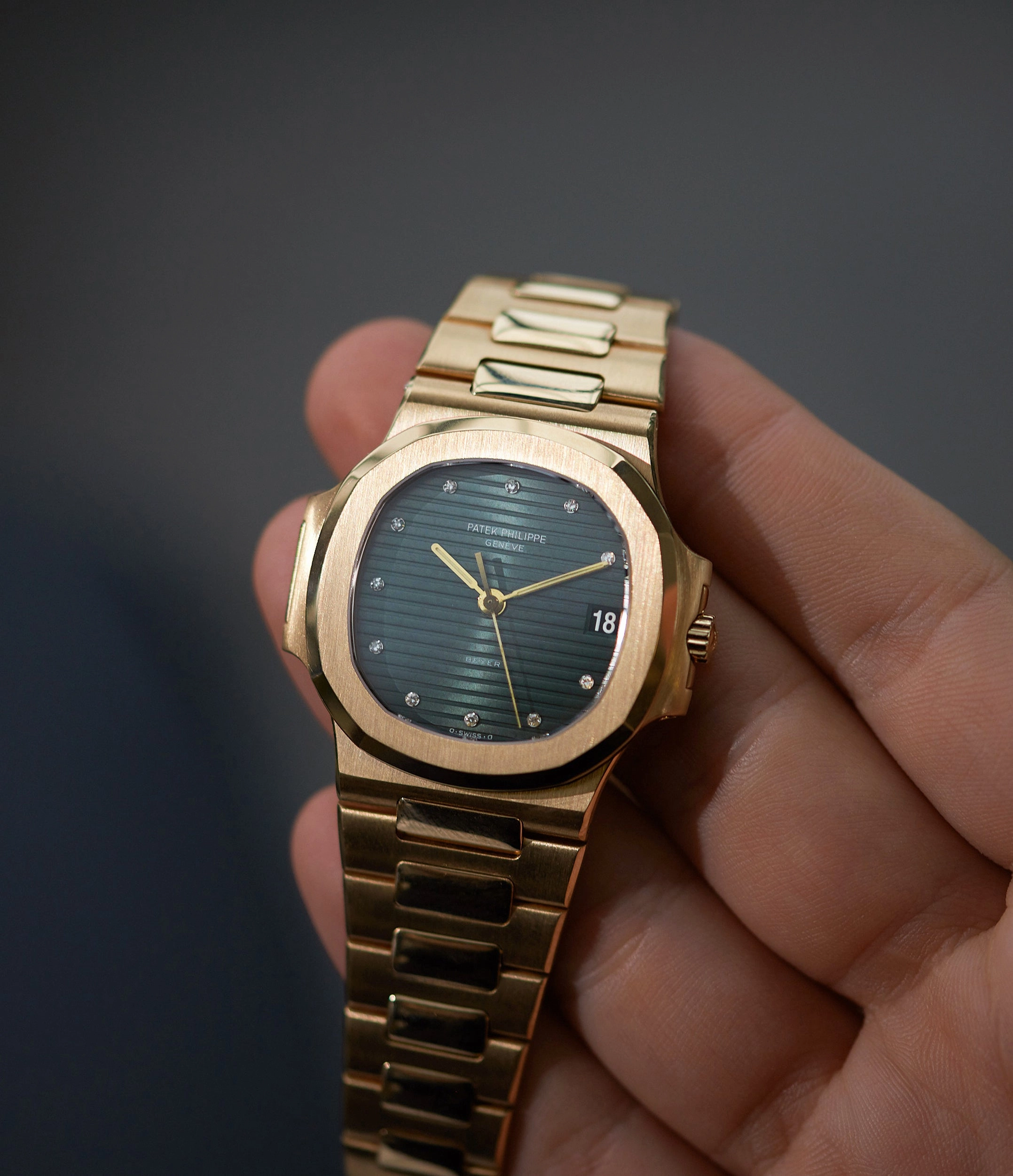 Nautilus 3800 | Yellow Gold