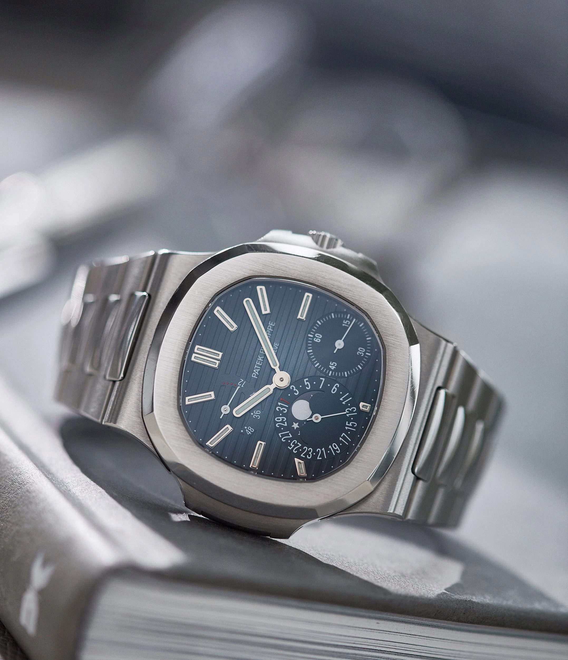 Nautilus 5712/1A-001 | Steel