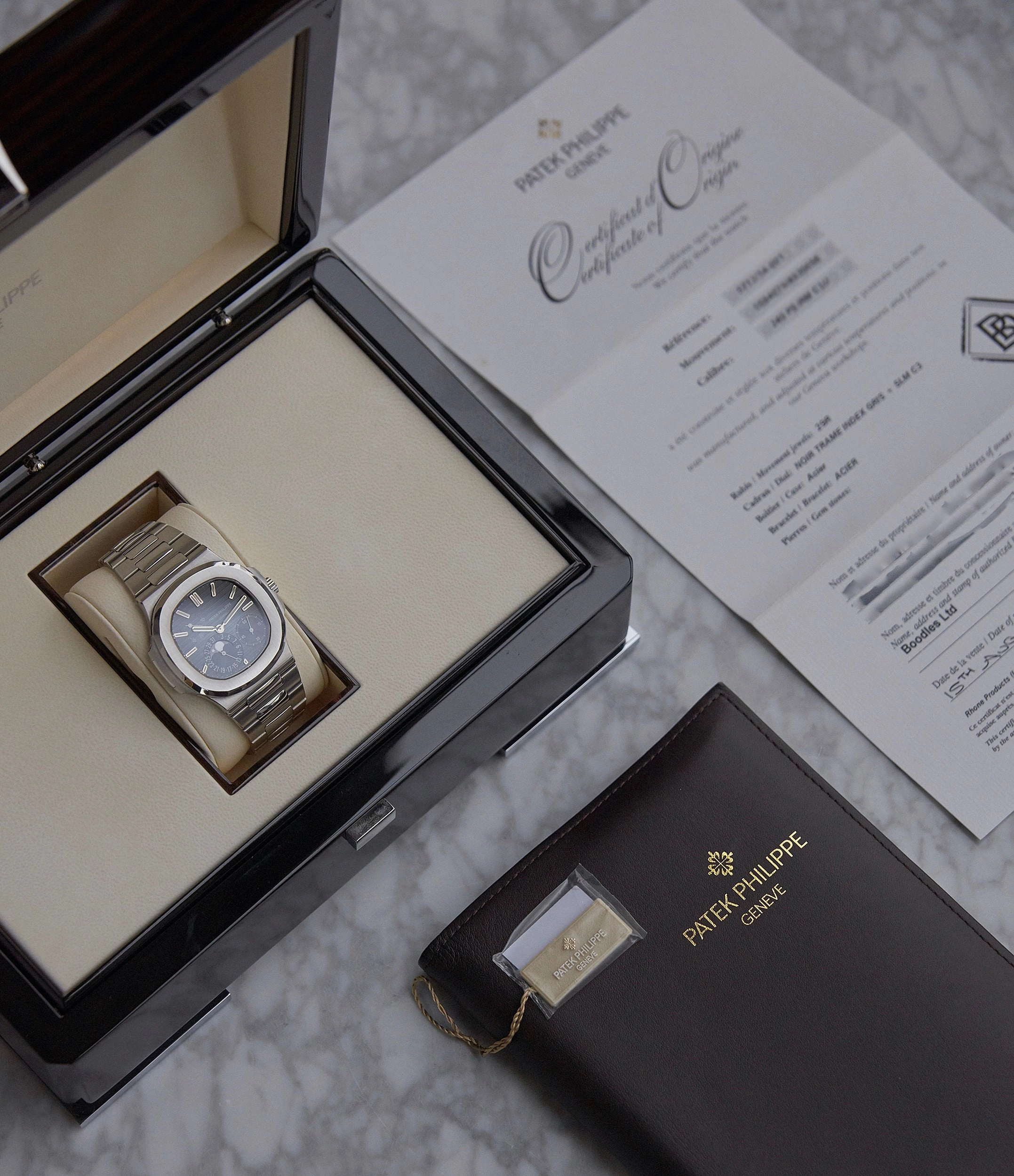 Nautilus 5712/1A-001 | Steel