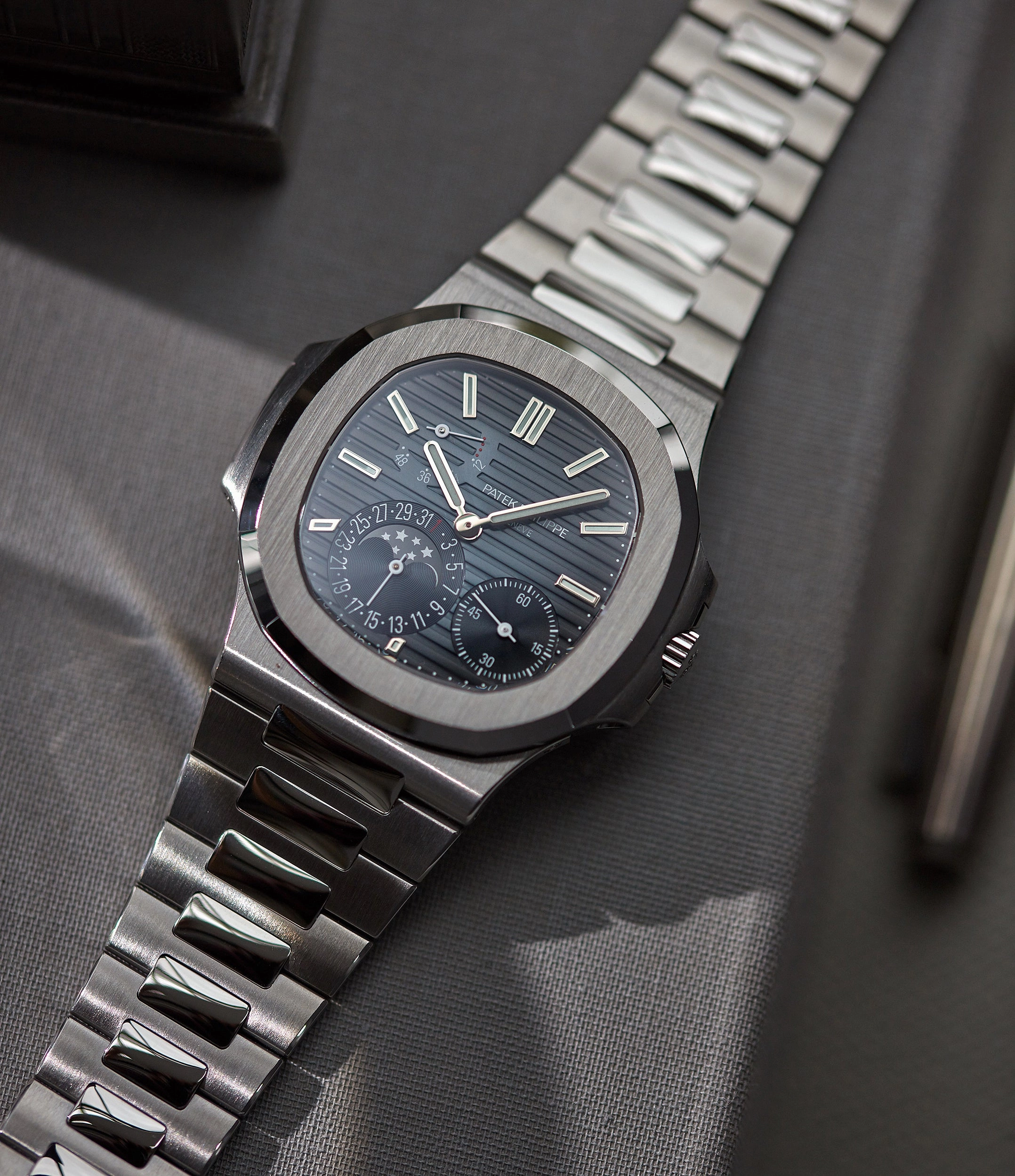Nautilus 5712/1A-001 | Steel