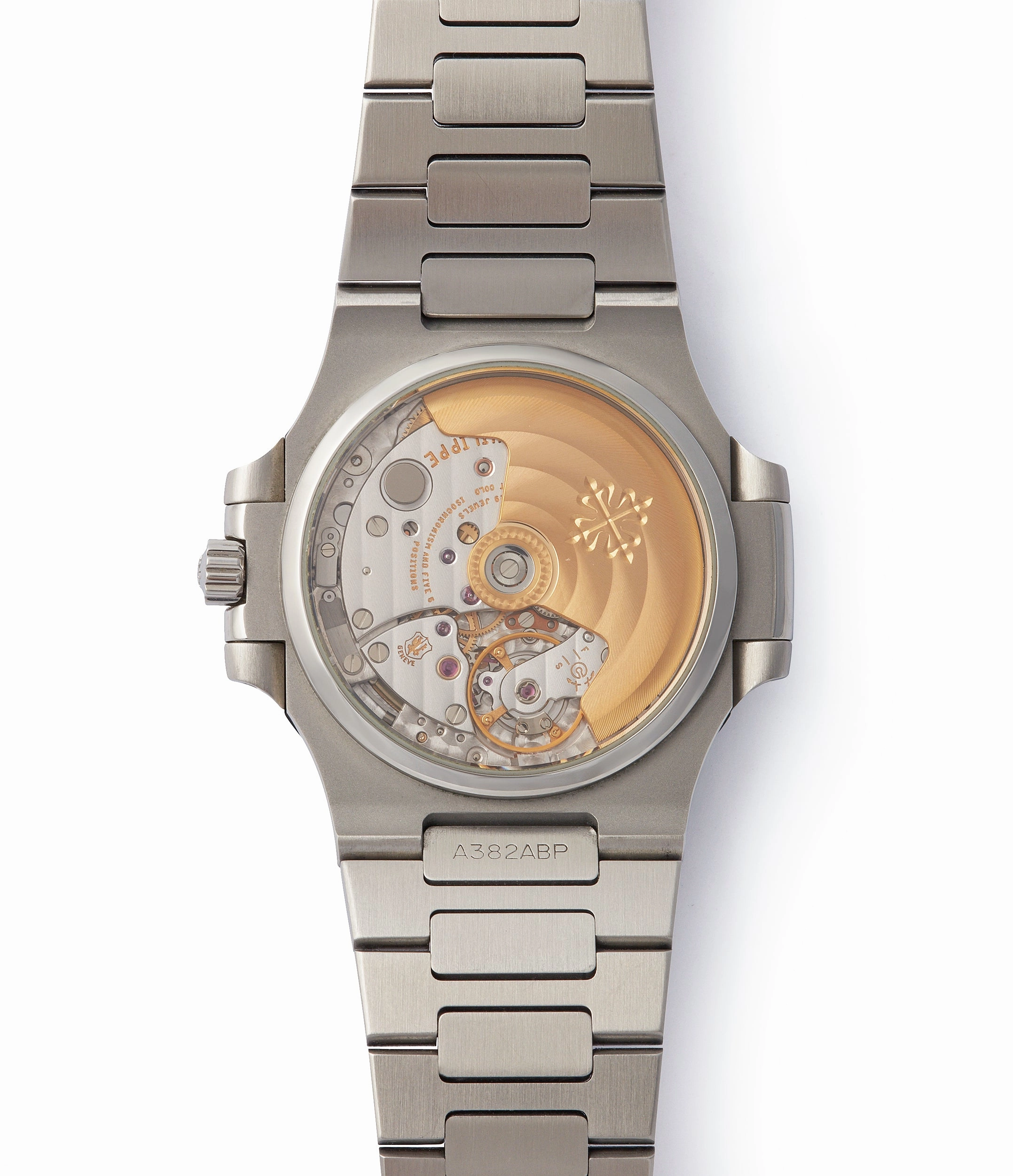 Nautilus 5800 | Steel