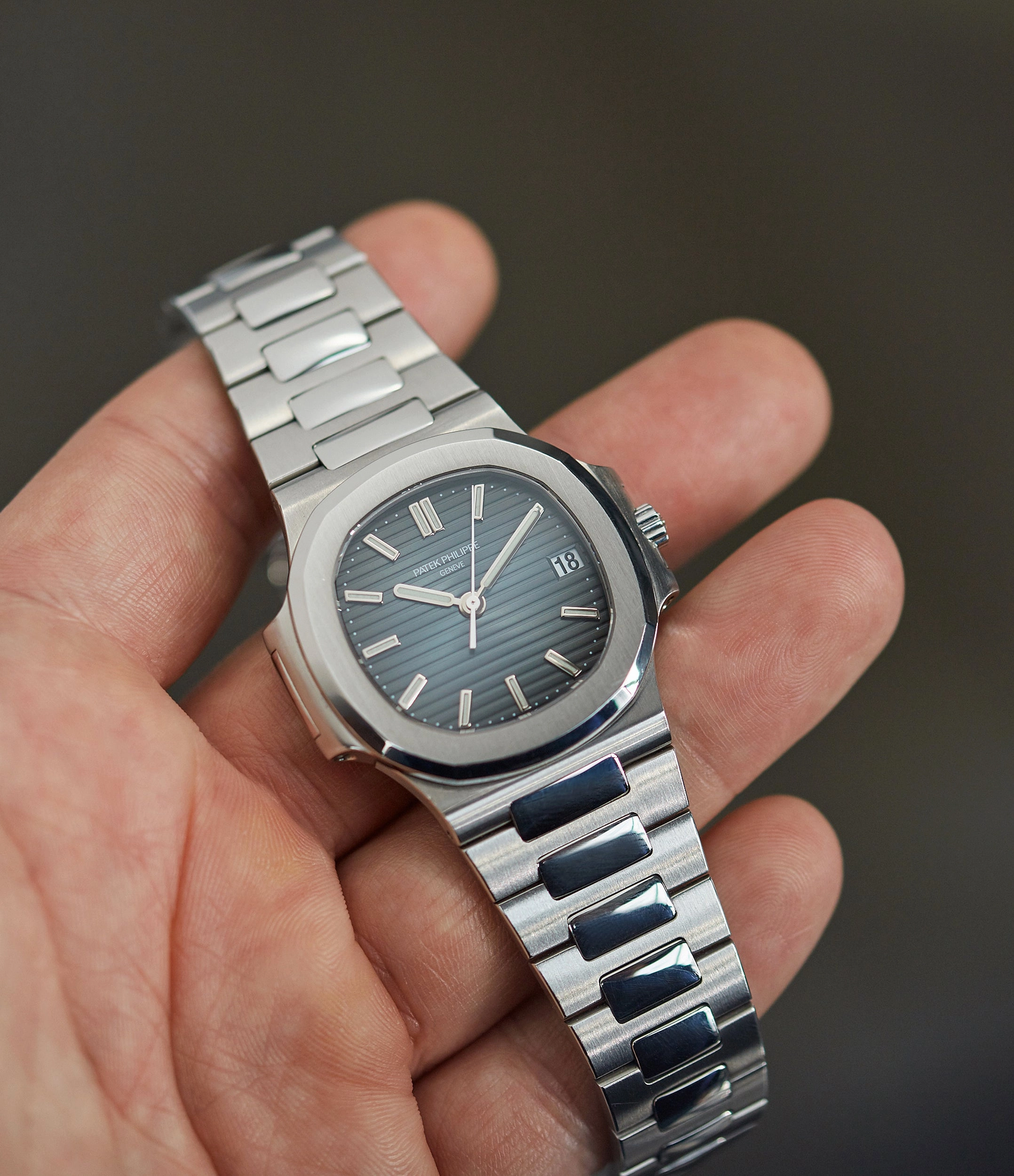 Nautilus 5800 | Steel
