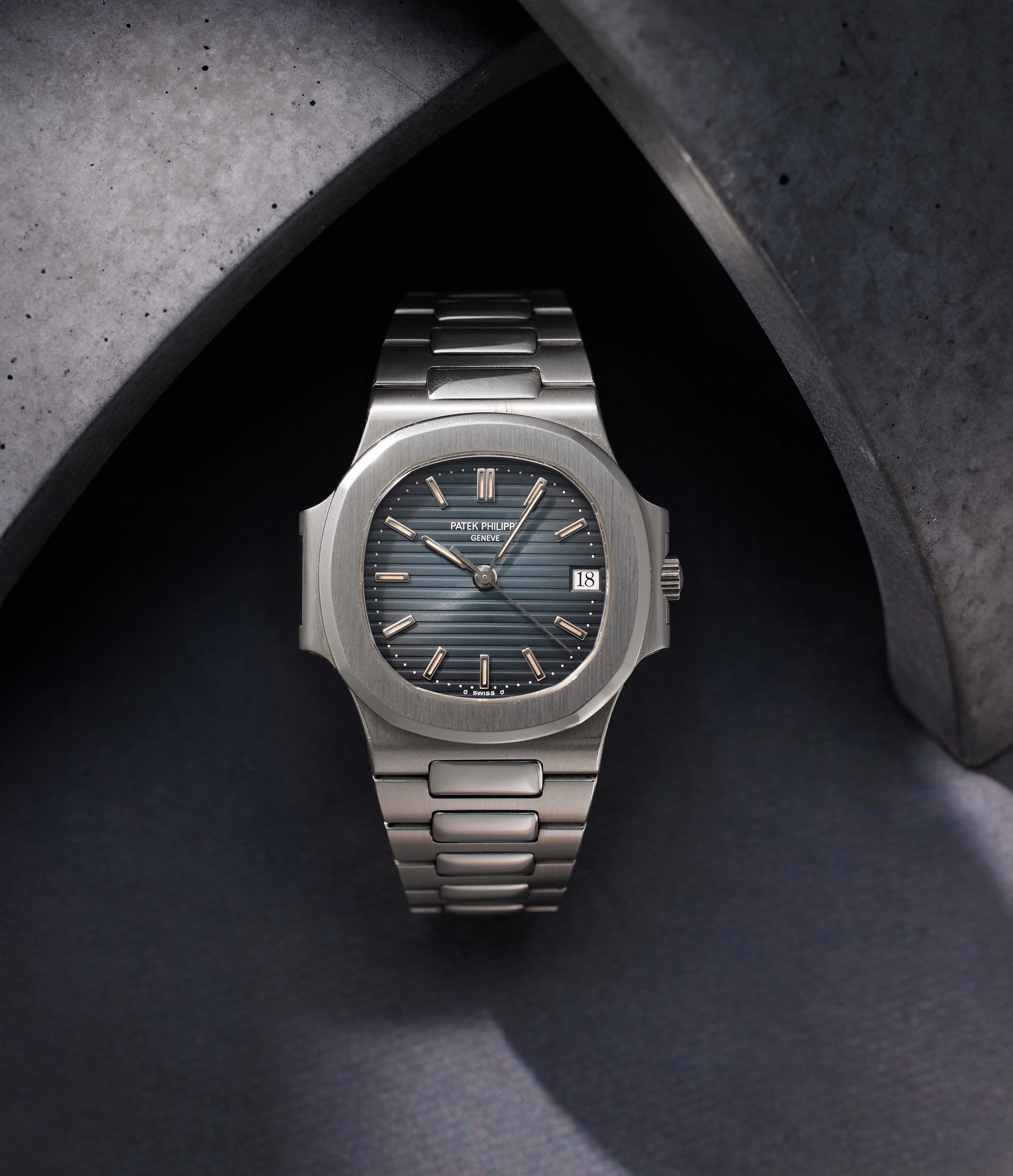 Nautilus | 3800/1A | Stainless Steel