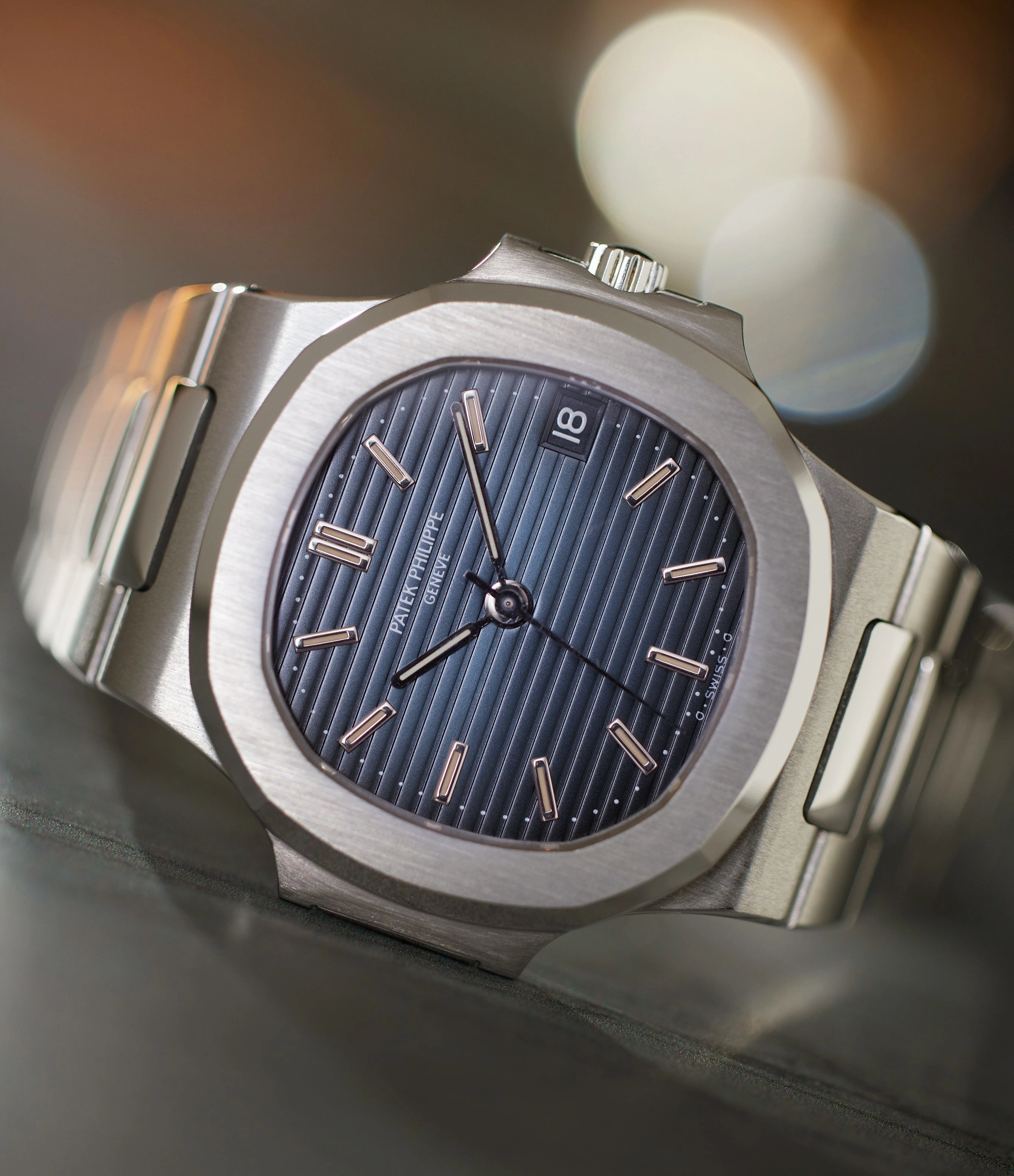 Nautilus | 3800/1A | Stainless Steel