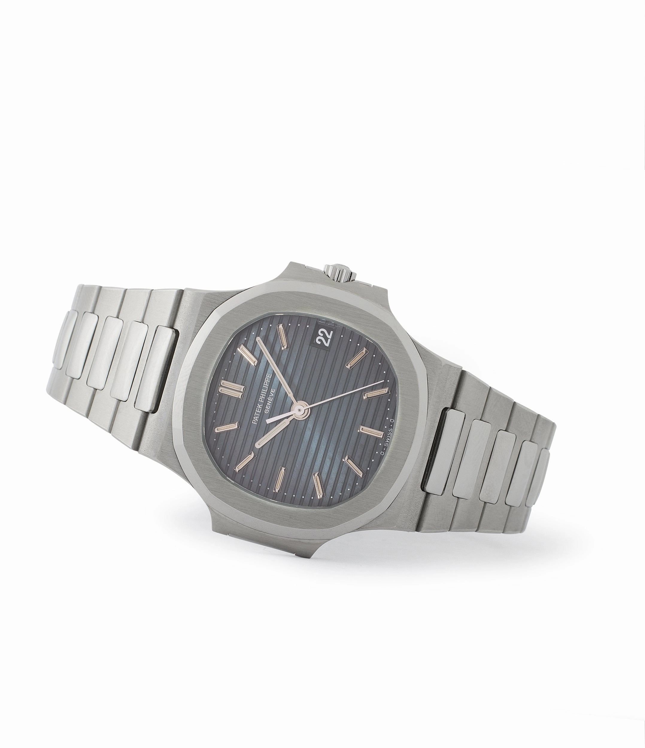 Nautilus | 3800 | Steel