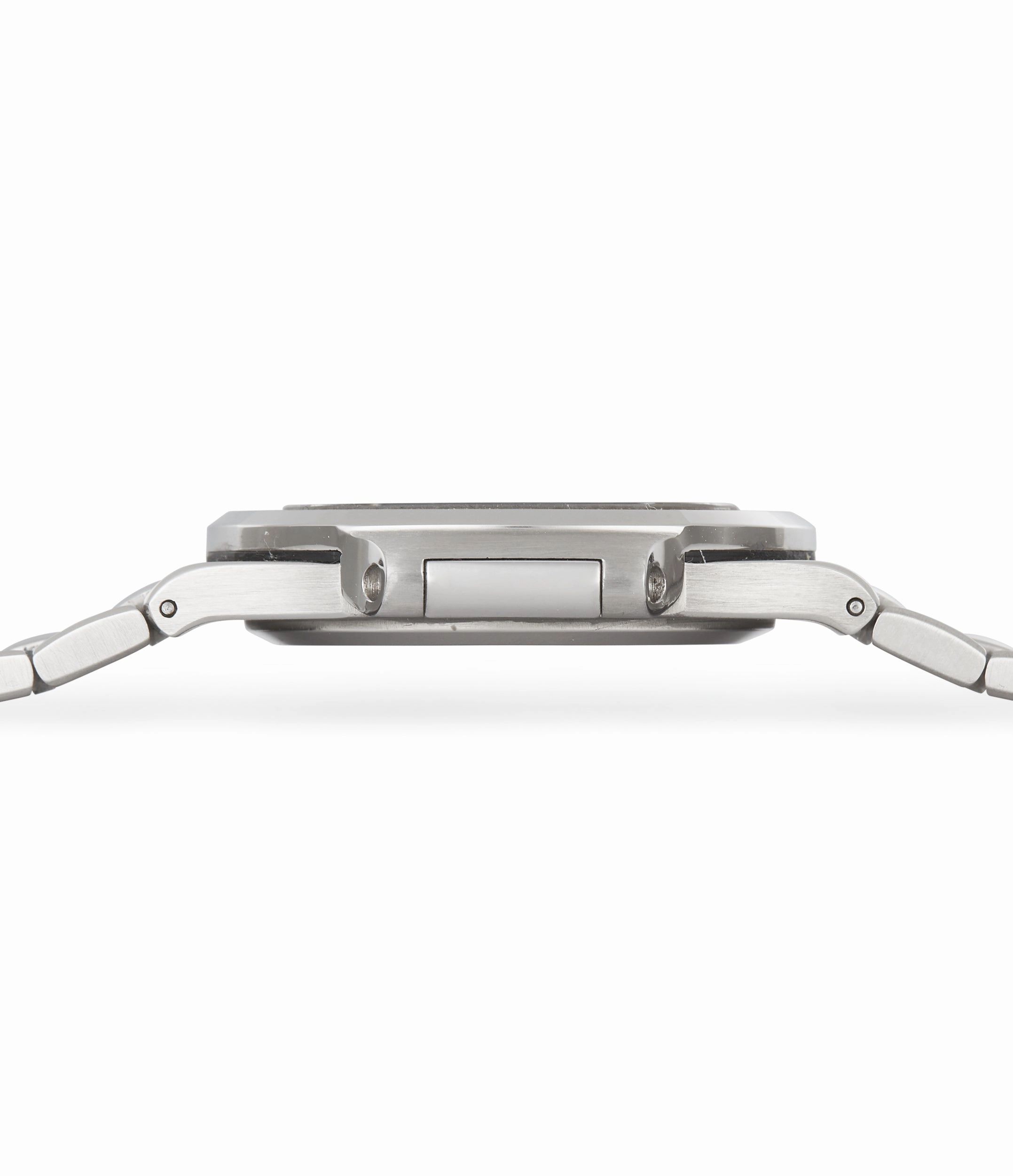 Nautilus | 5800 | Stainless Steel
