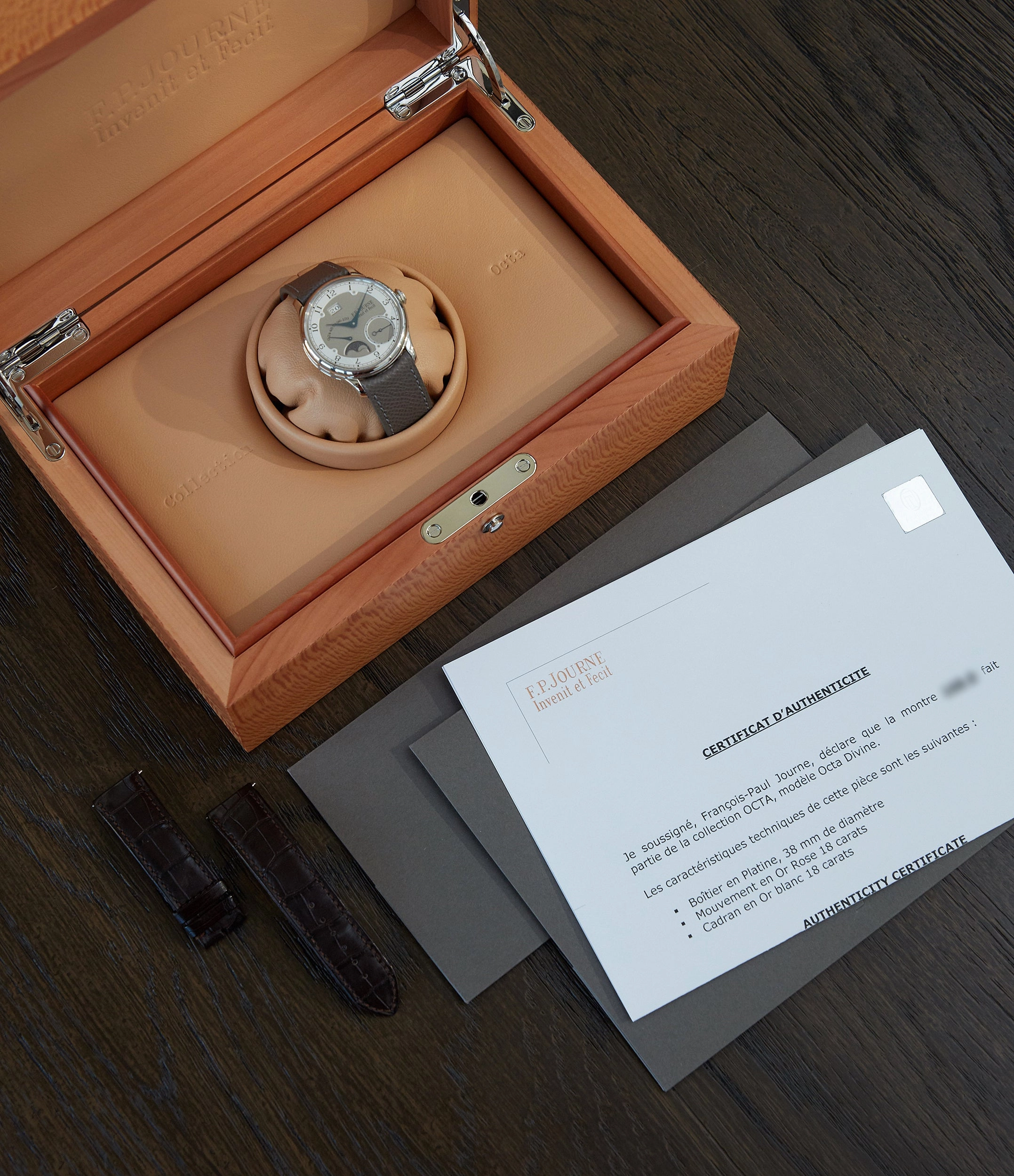 Octa Divine | 38mm | Platinum