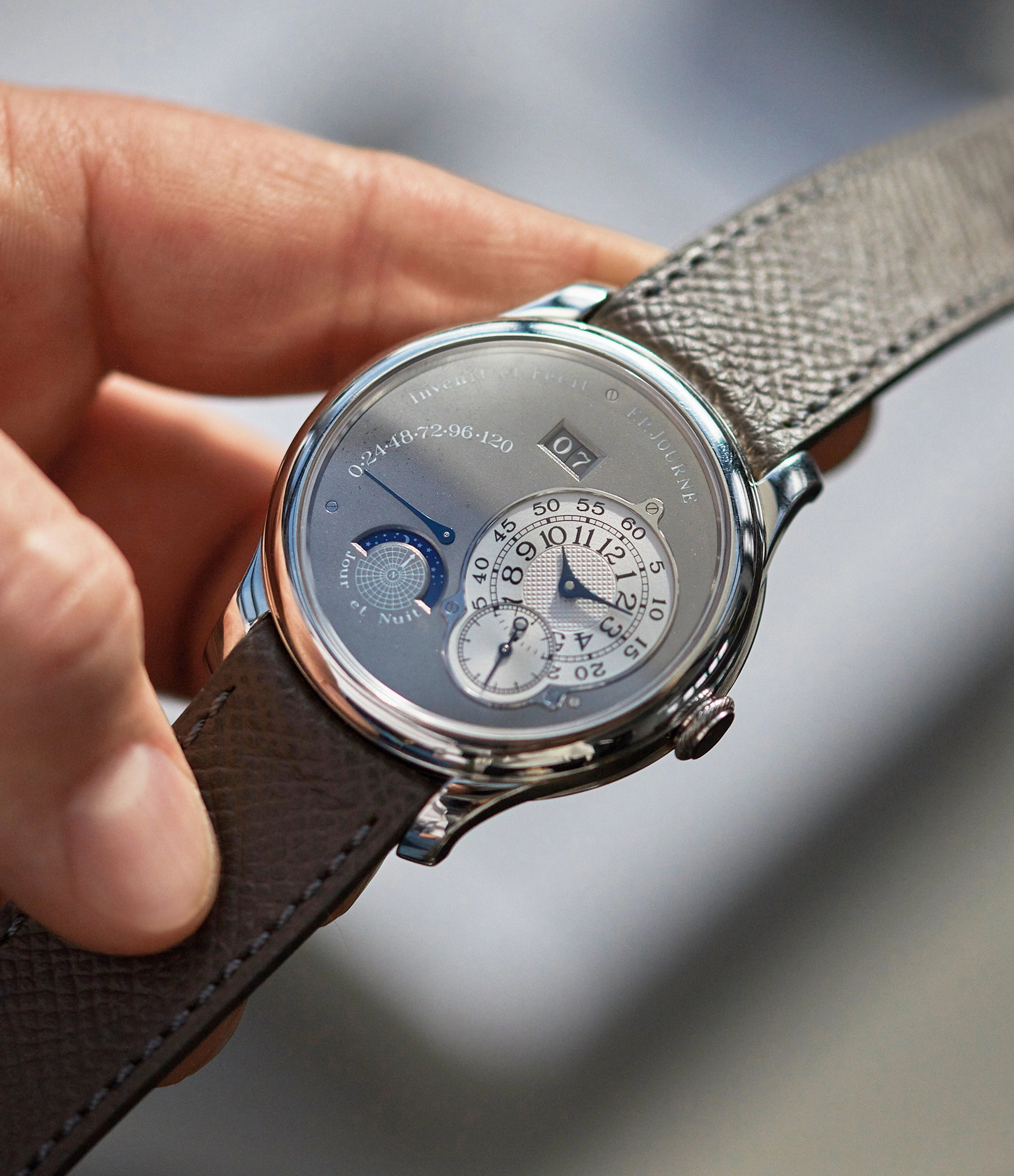 Octa Jour et Nuit | Ruthenium Dial | 40mm | Platinum