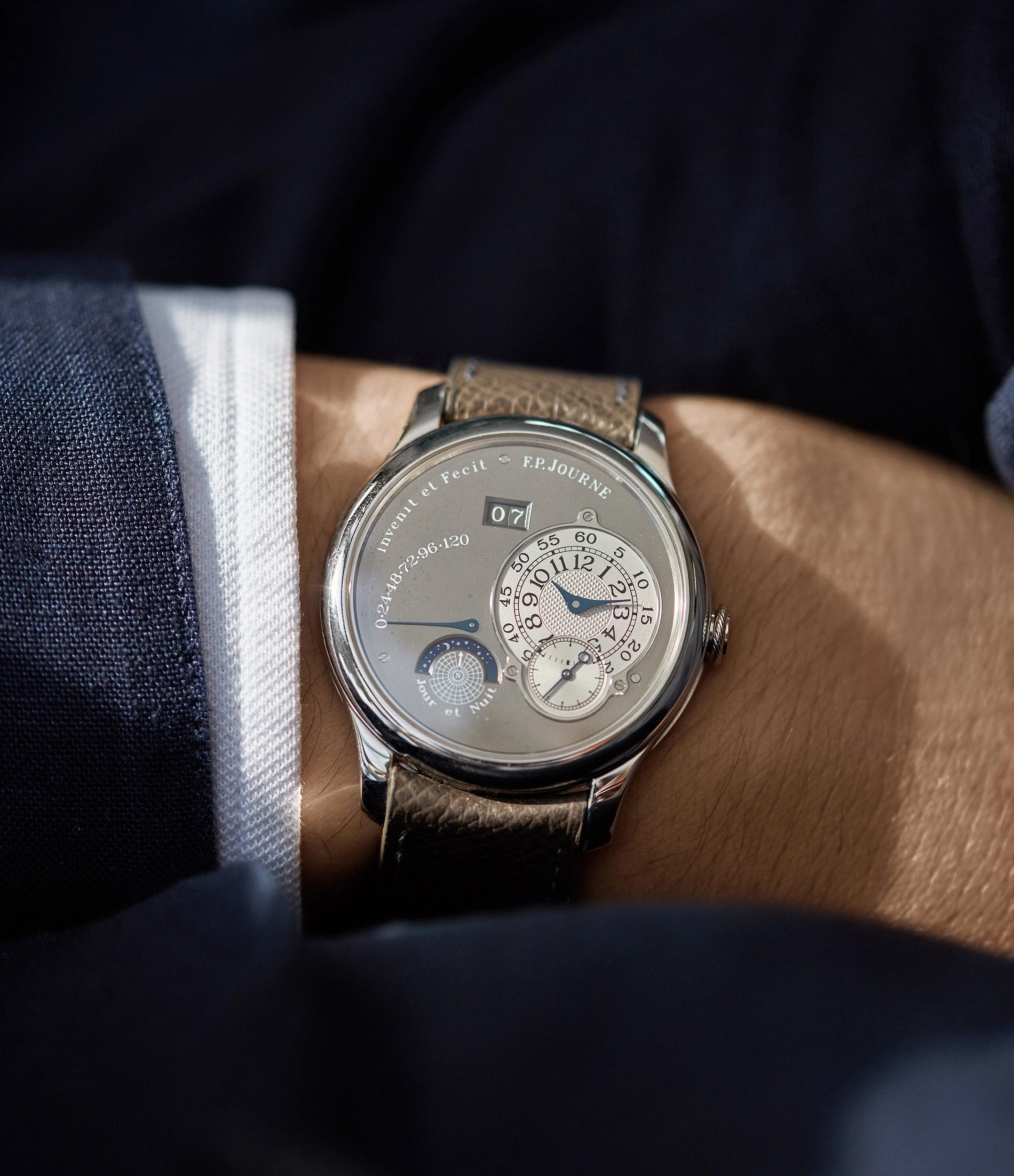 Octa Jour et Nuit | Ruthenium Dial | 40mm | Platinum