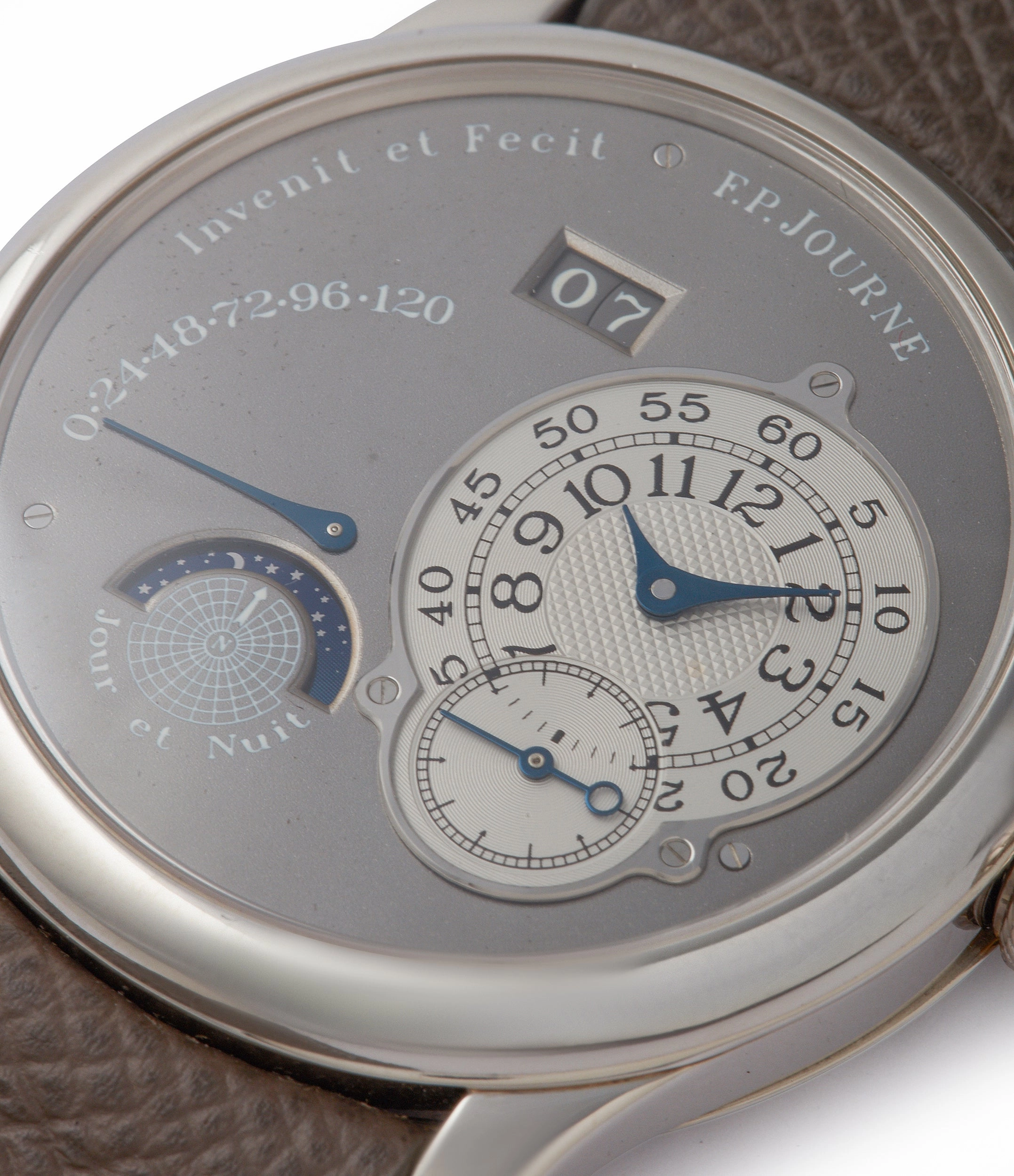 Octa Jour et Nuit | Ruthenium Dial | 40mm | Platinum