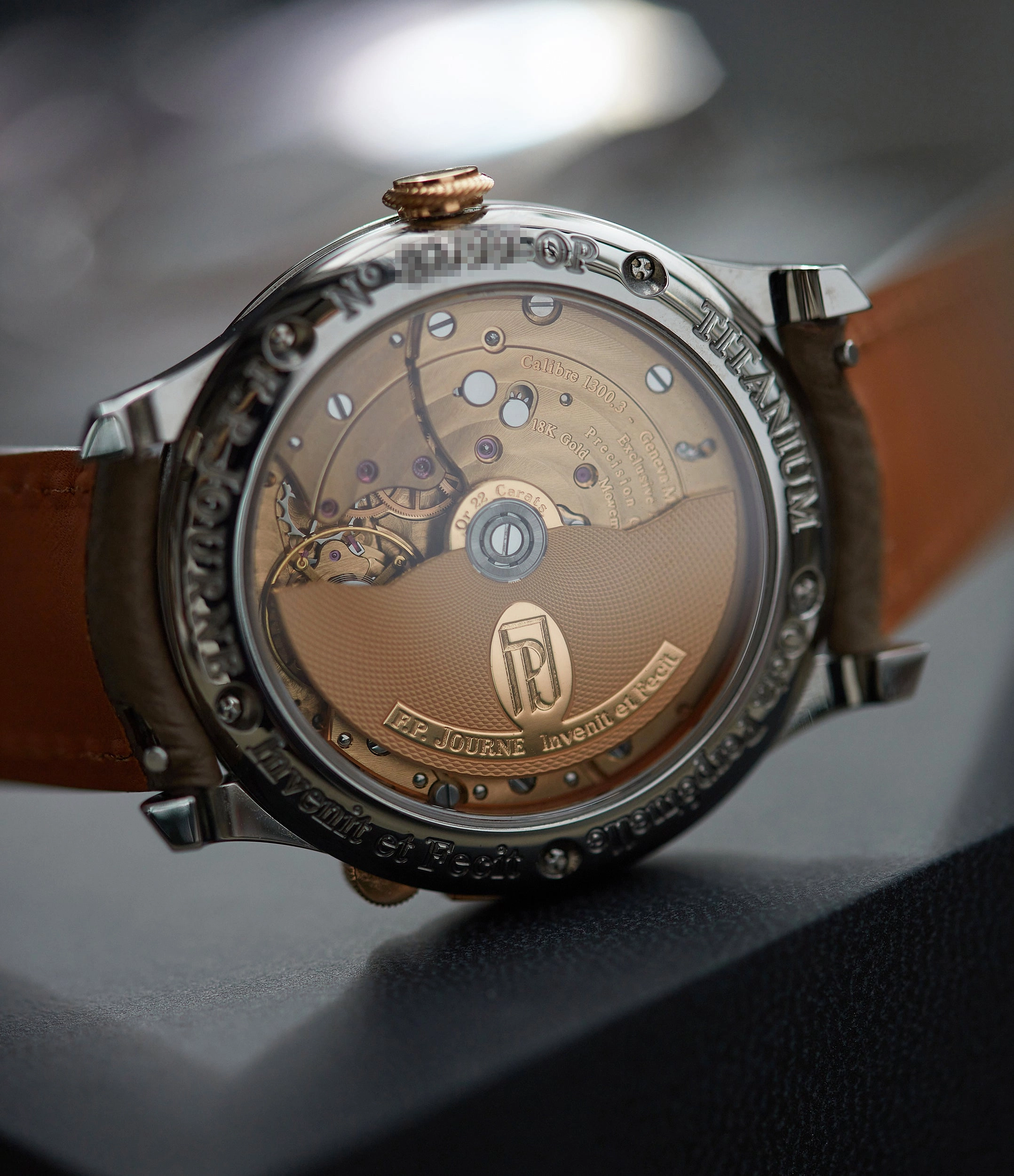 Octa Perptuelle Anniversaire | Tokyo | 40mm | Titanium