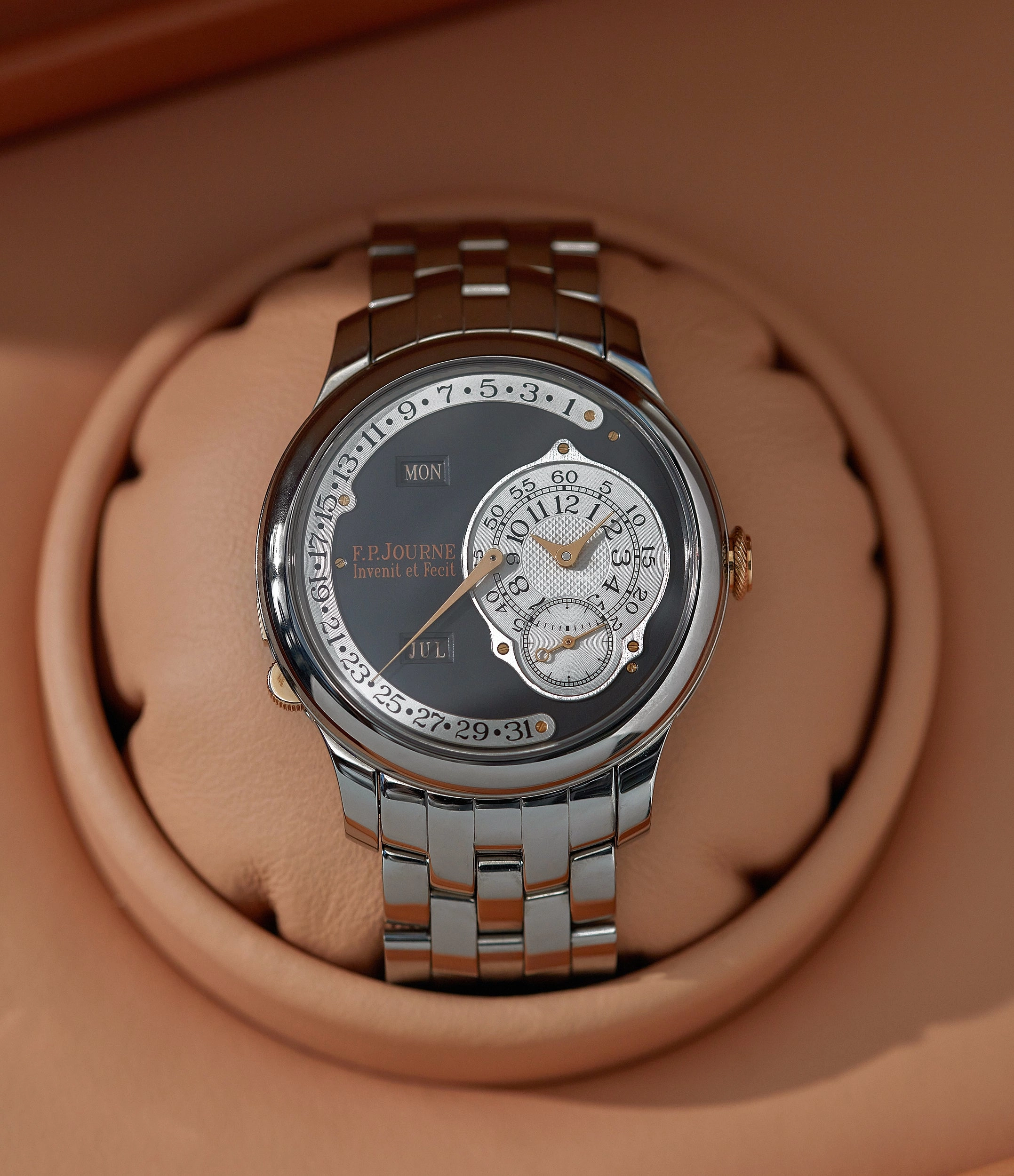 Octa Perptuelle Anniversaire | Tokyo | 40mm | Titanium