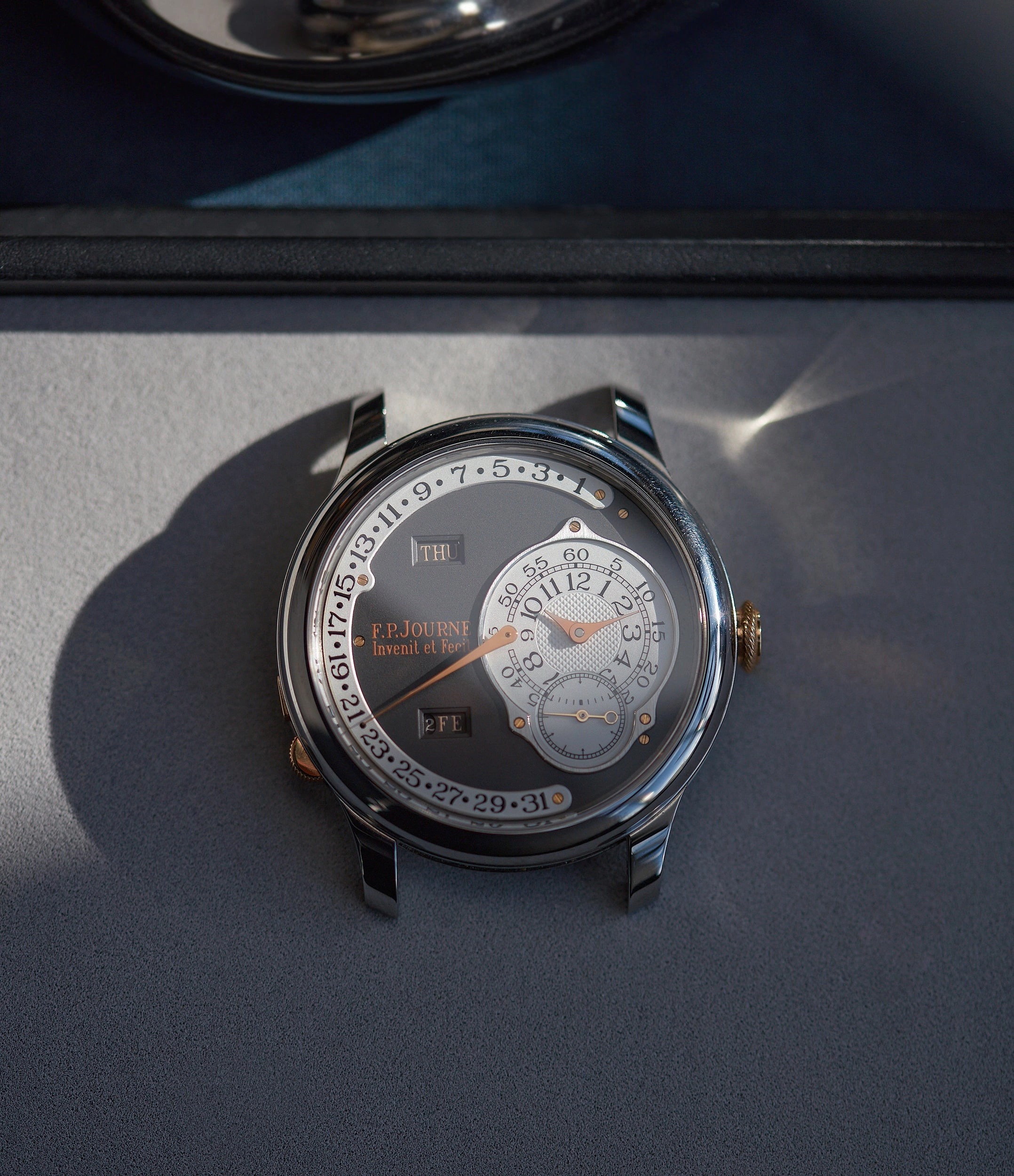 Octa Perptuelle Anniversaire | Tokyo | 40mm | Titanium