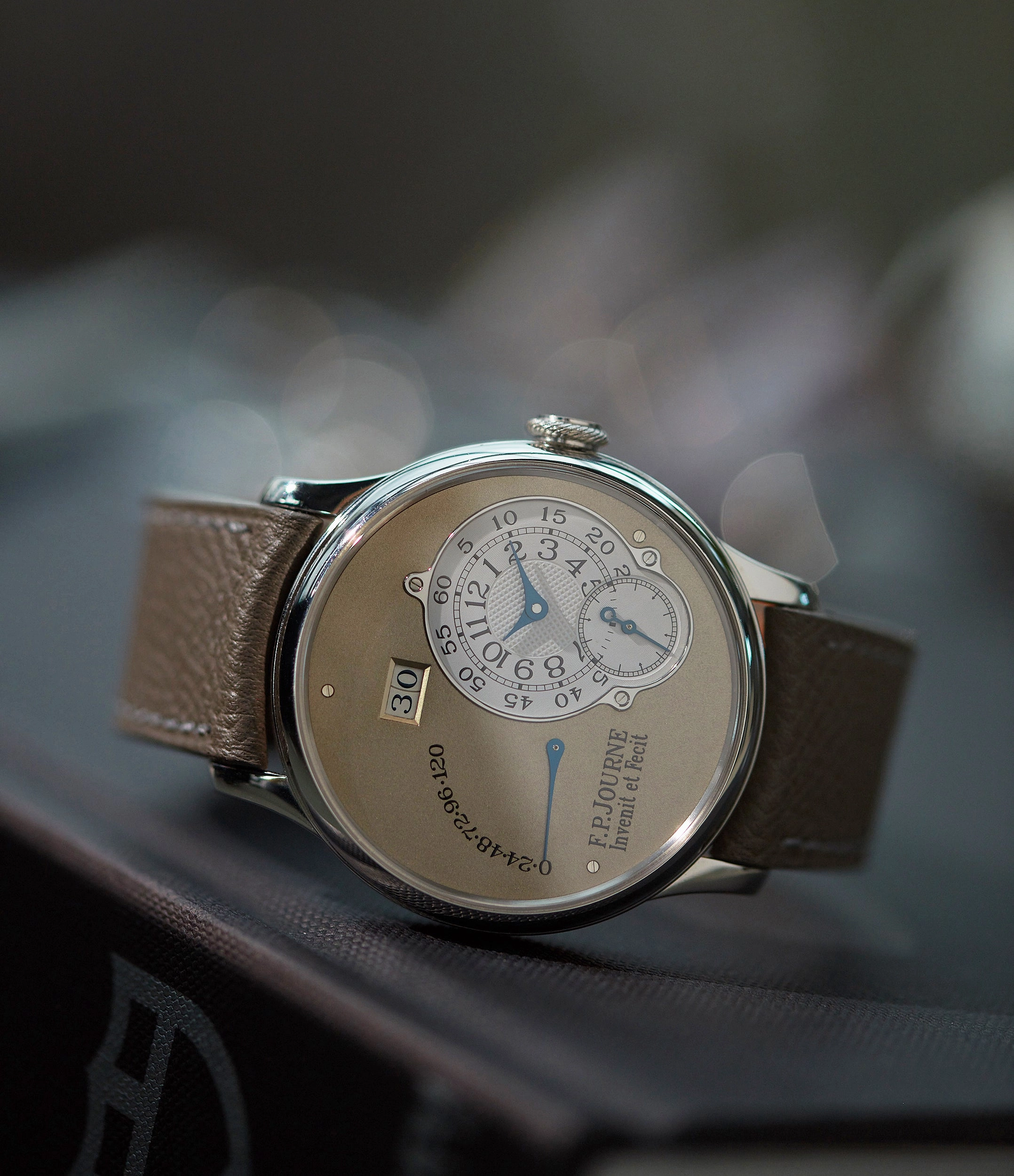 Octa Rserve Marche | 38mm | Platinum