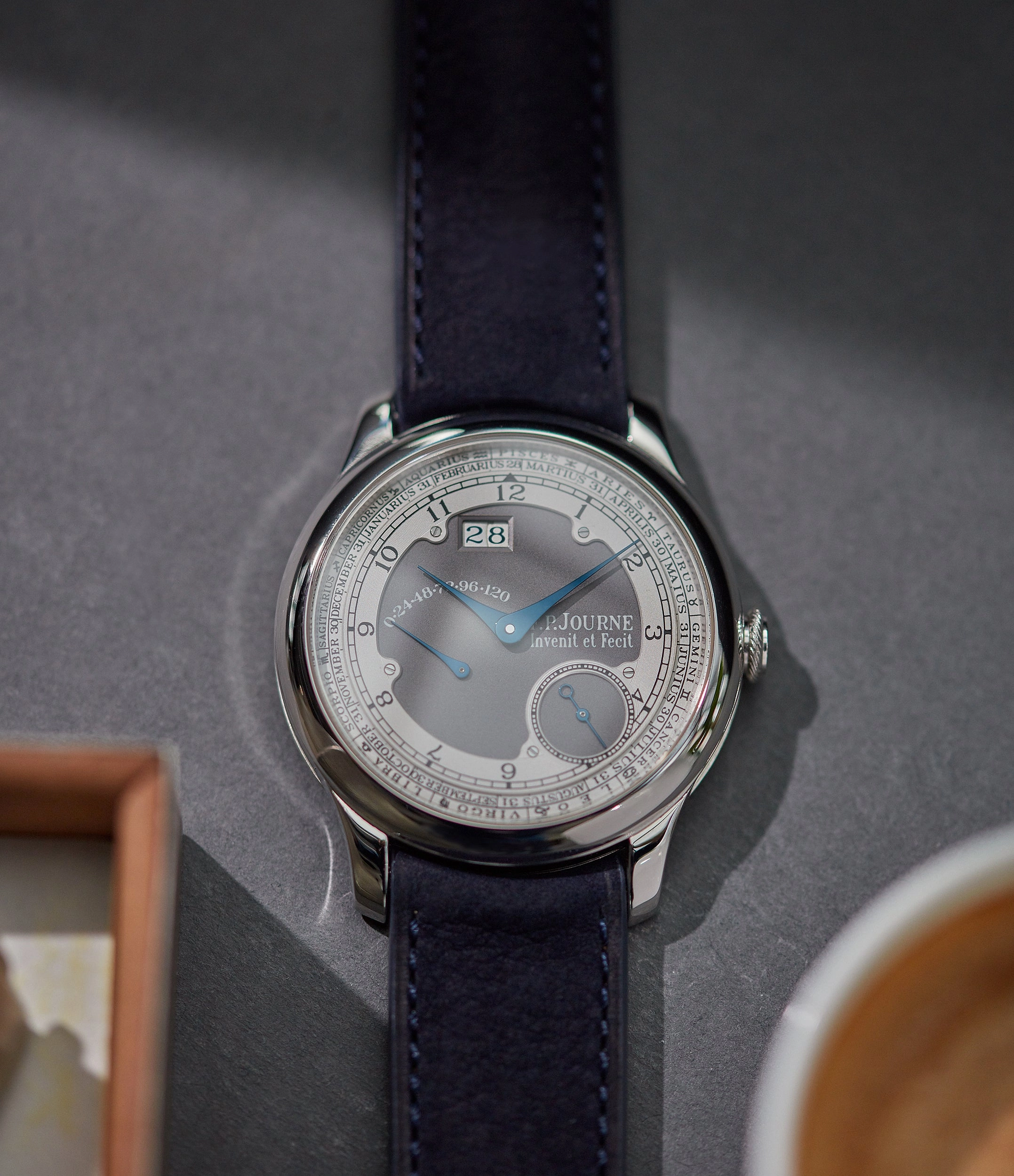 Octa Zodiaque | Brass Movement | 40mm | Platinum