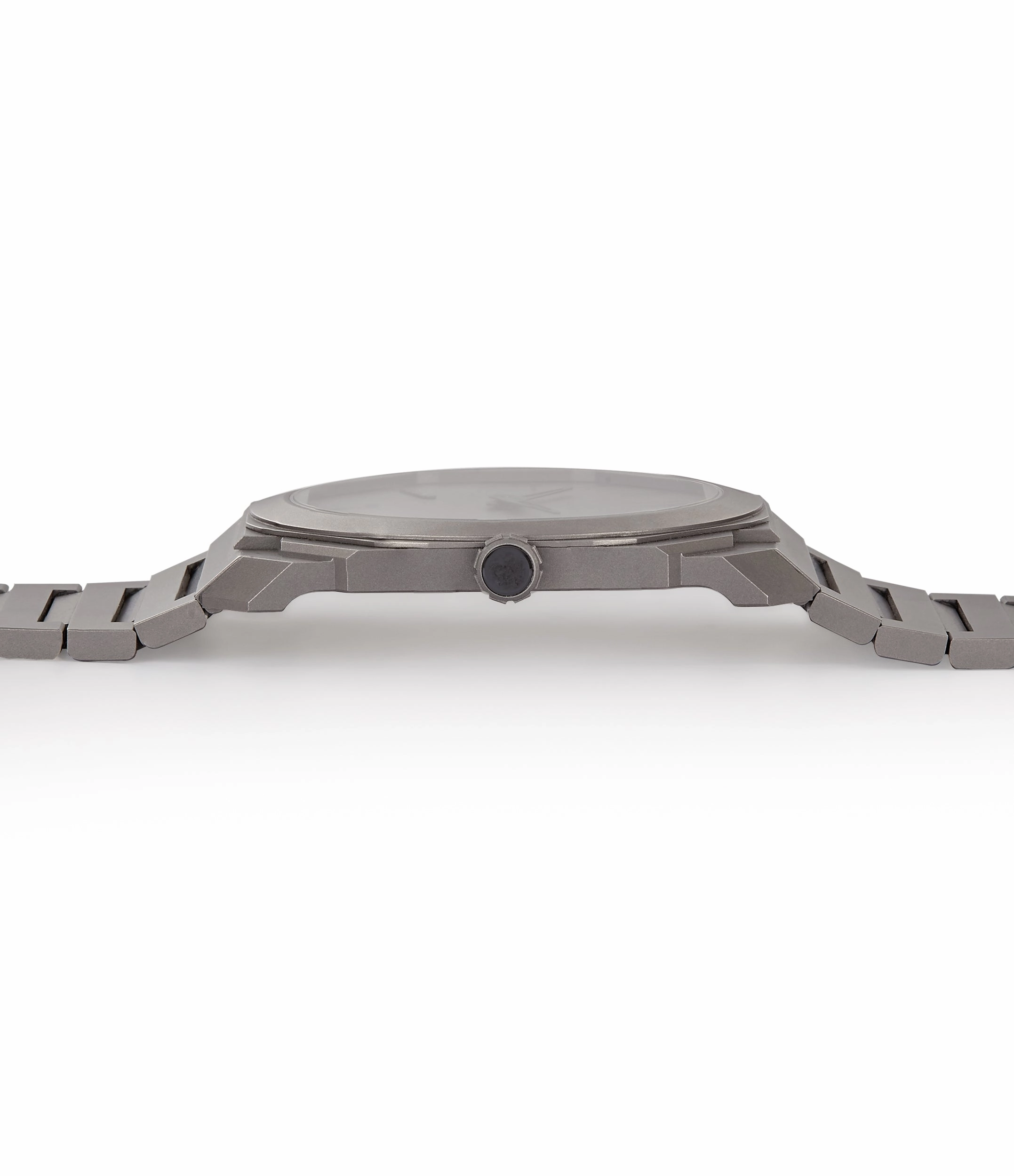 Octo Finissimo | Arabic Numerals | Titanium