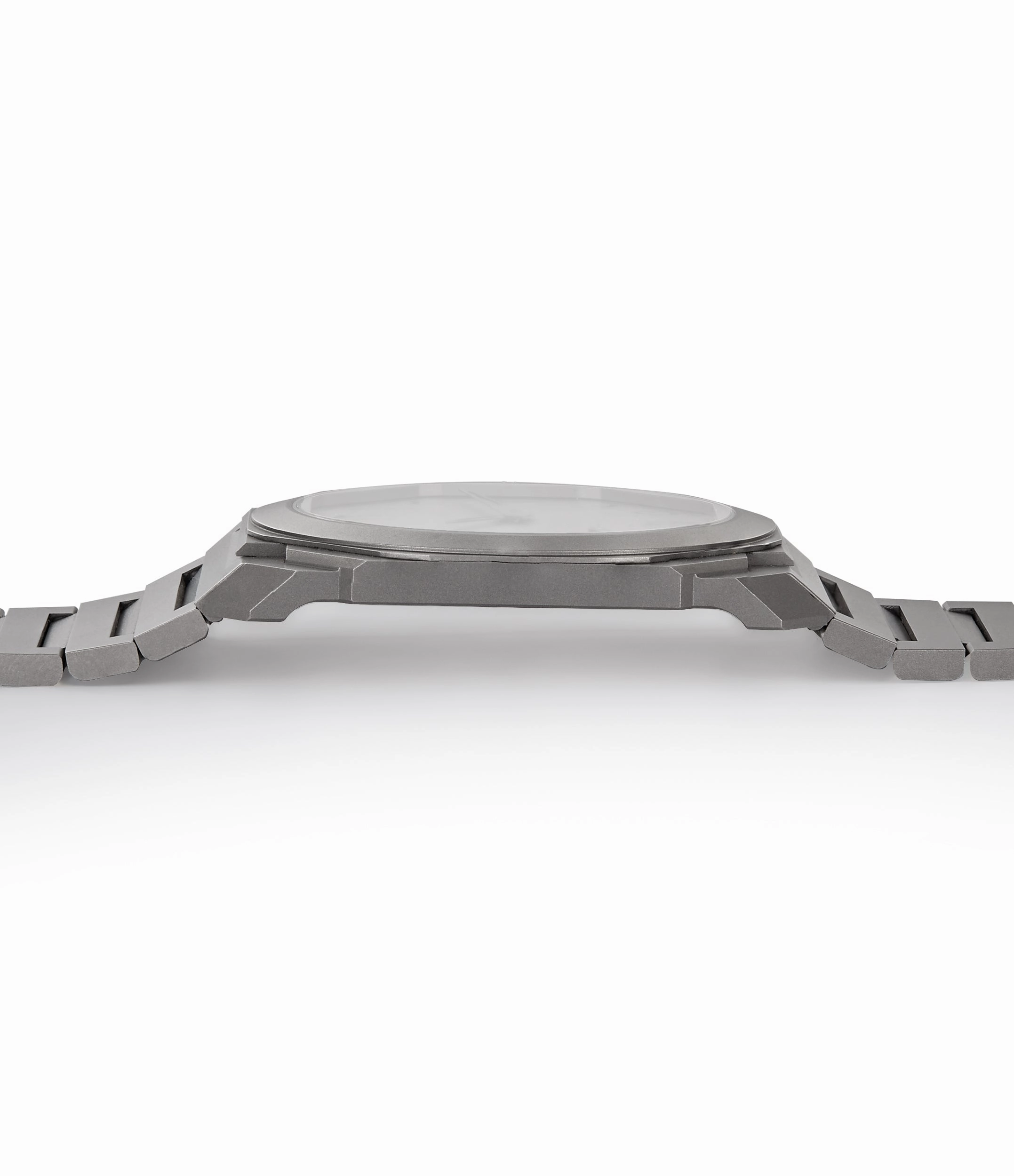 Octo Finissimo | Arabic Numerals | Titanium