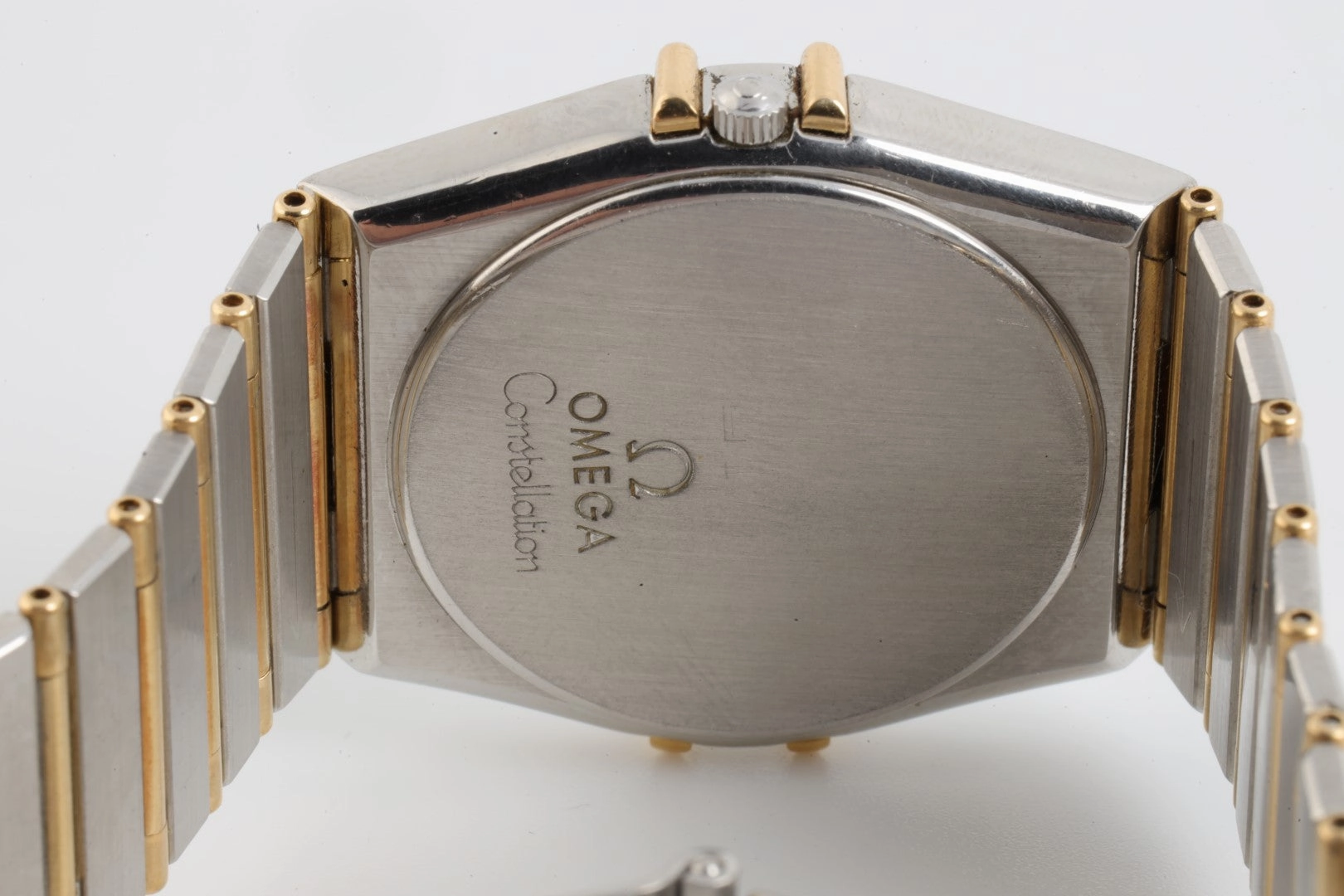 Omega Constellation 395.1080 Stainless Steel & 18K Yellow Gold 32mm Watch 1991