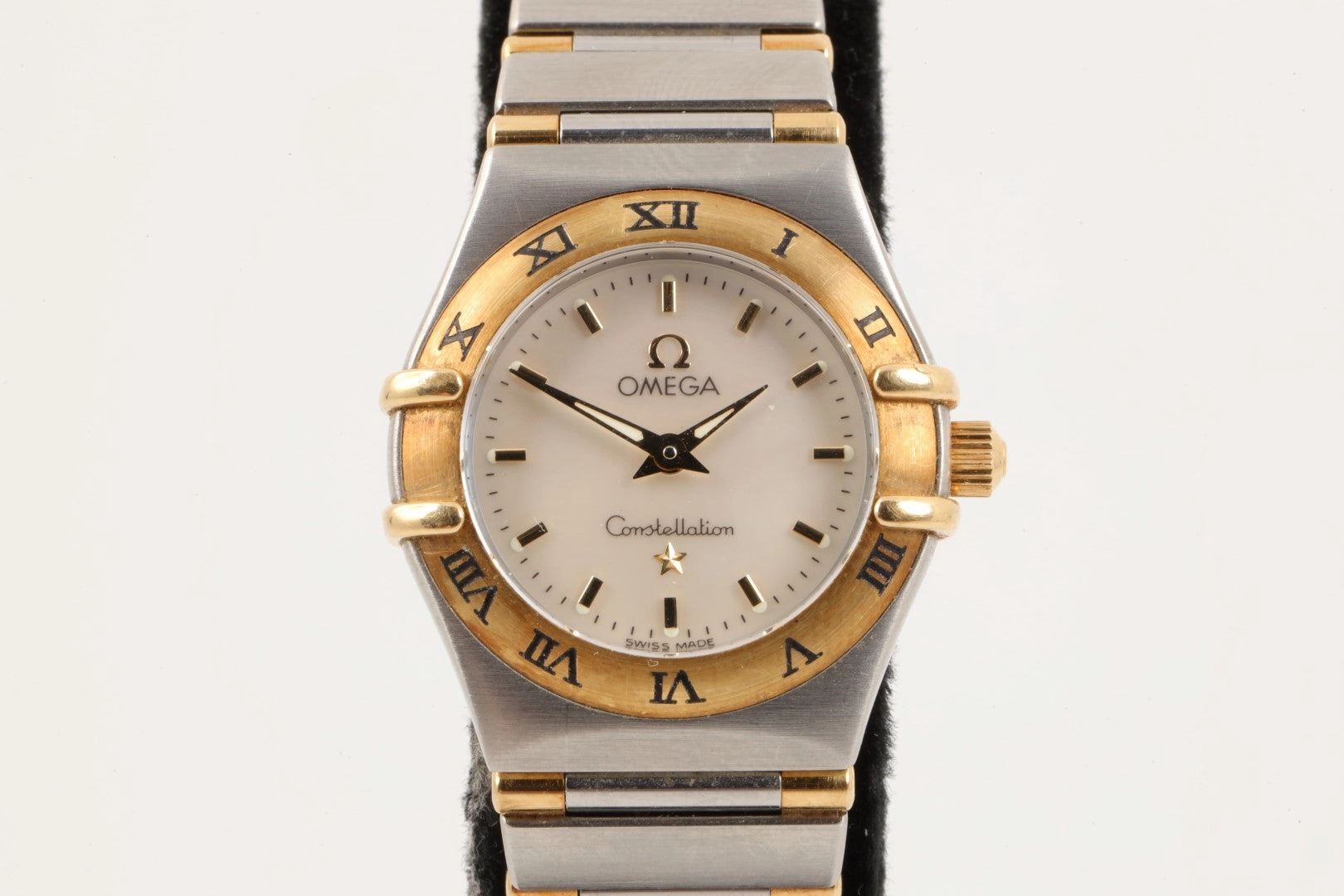 Omega Constellation 795.1203 Stainless Steel & 18K Yellow gold 22mm Ladies Watch