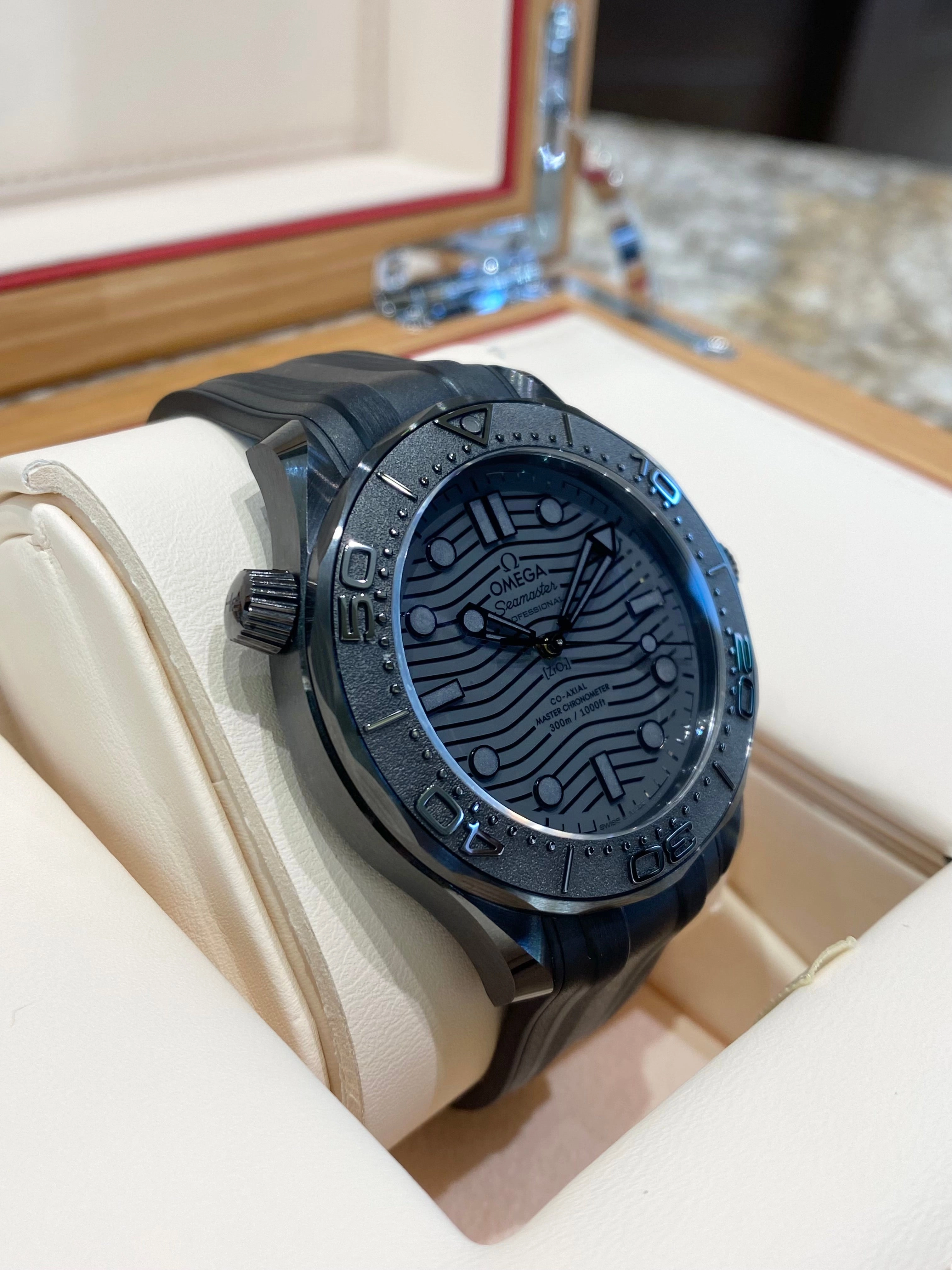 Omega Seamaster Diver 300M