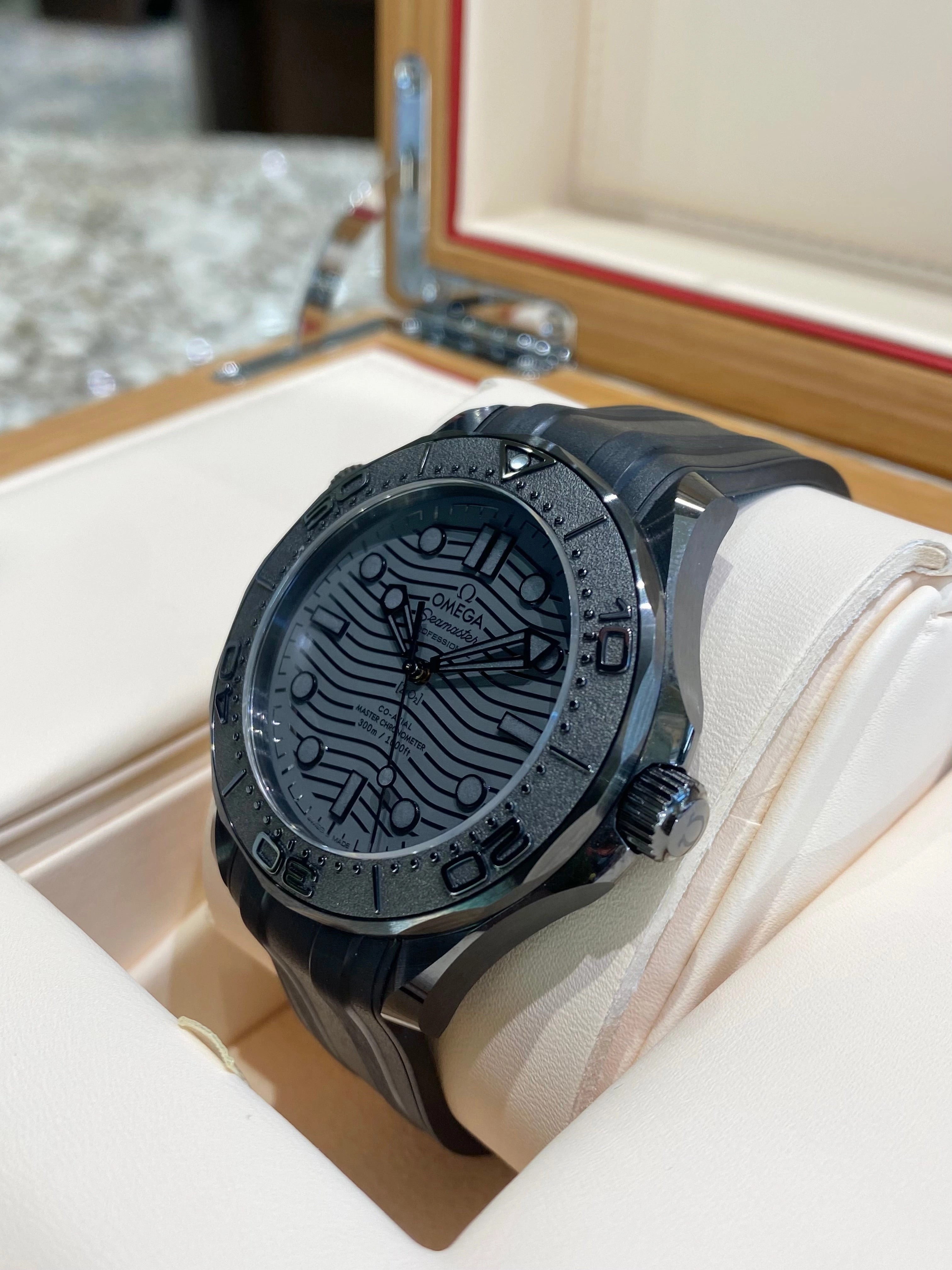 Omega Seamaster Diver 300M
