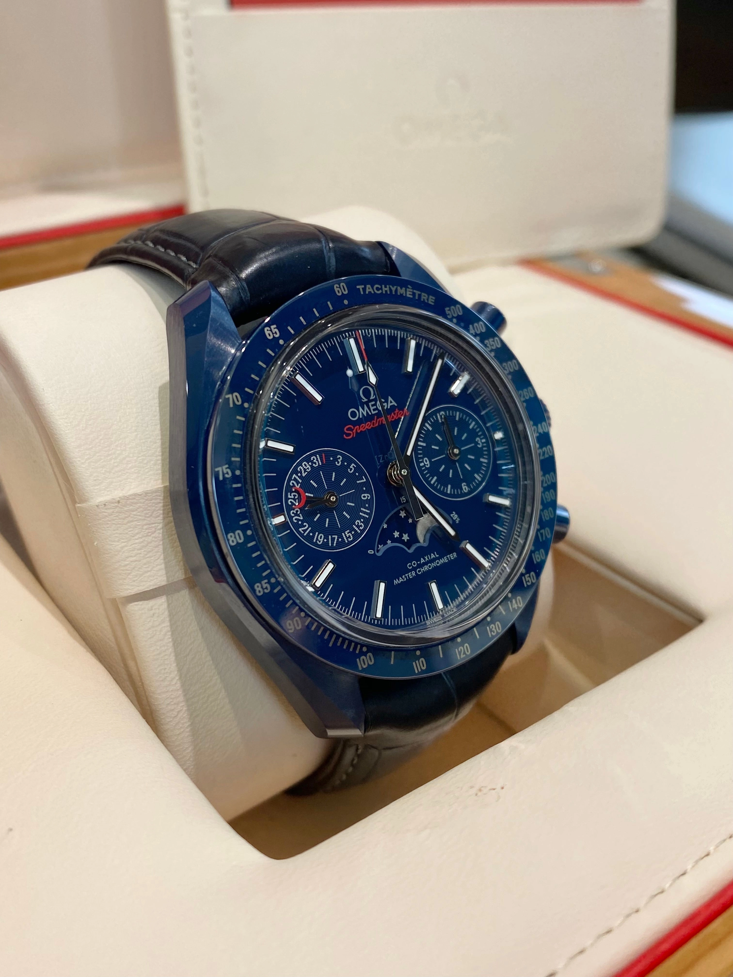 Omega Speedmaster Moonphase Blue Side of the Moon
