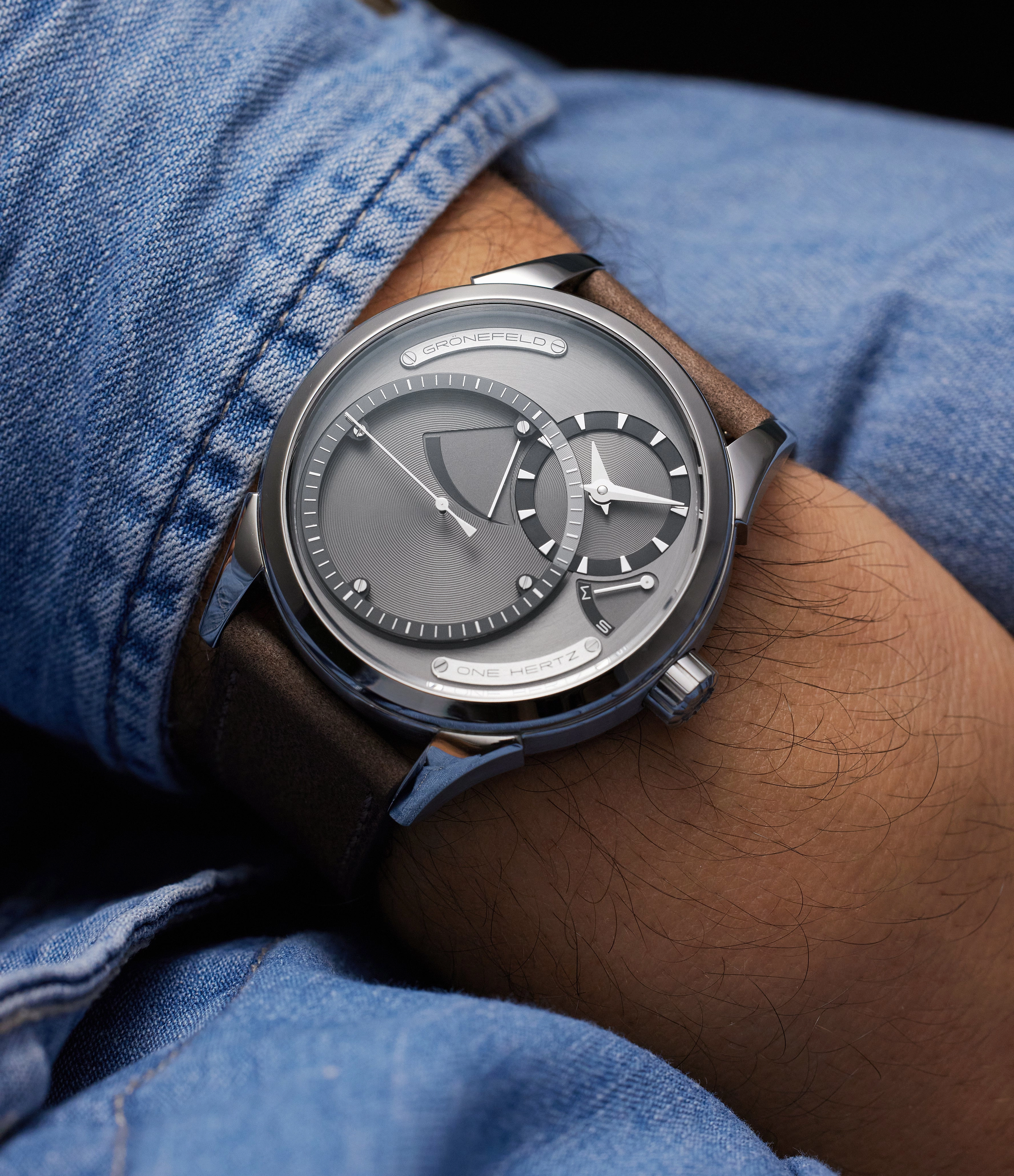 One Hertz 1912 | Stainless Steel