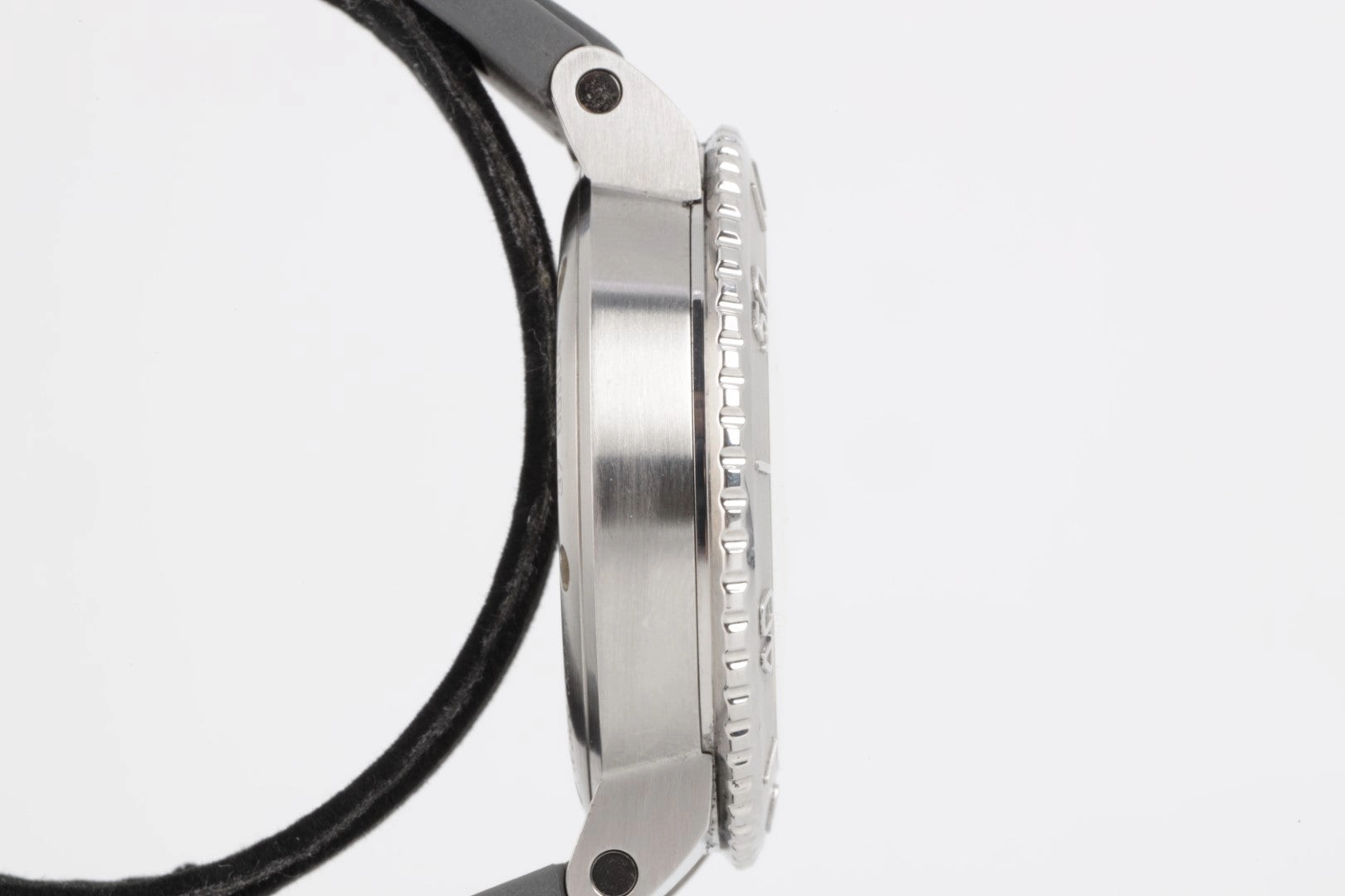 Oris 7730 Aquis Date Relief Watch 43.5mm