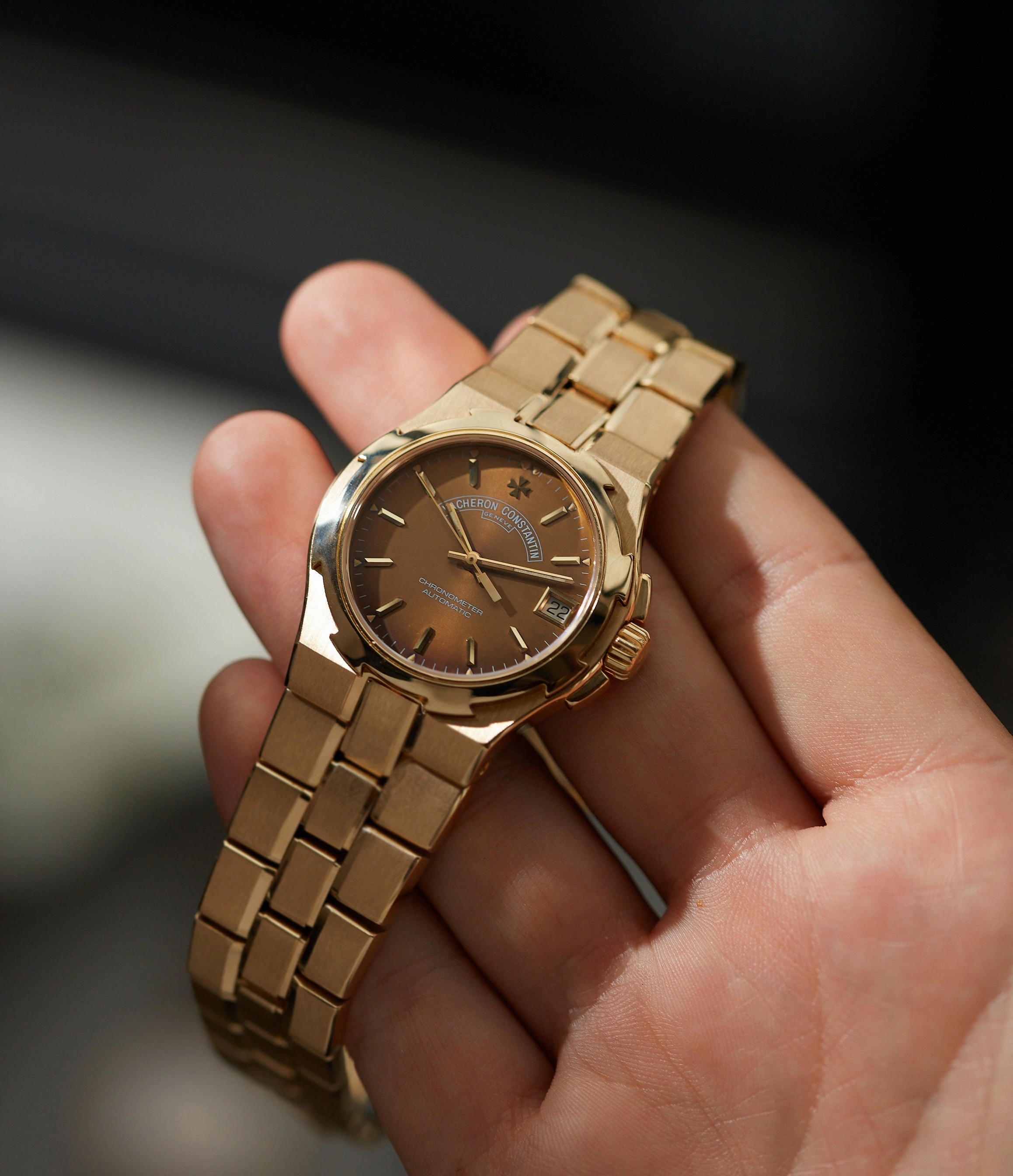 Overseas 42050 | Gold