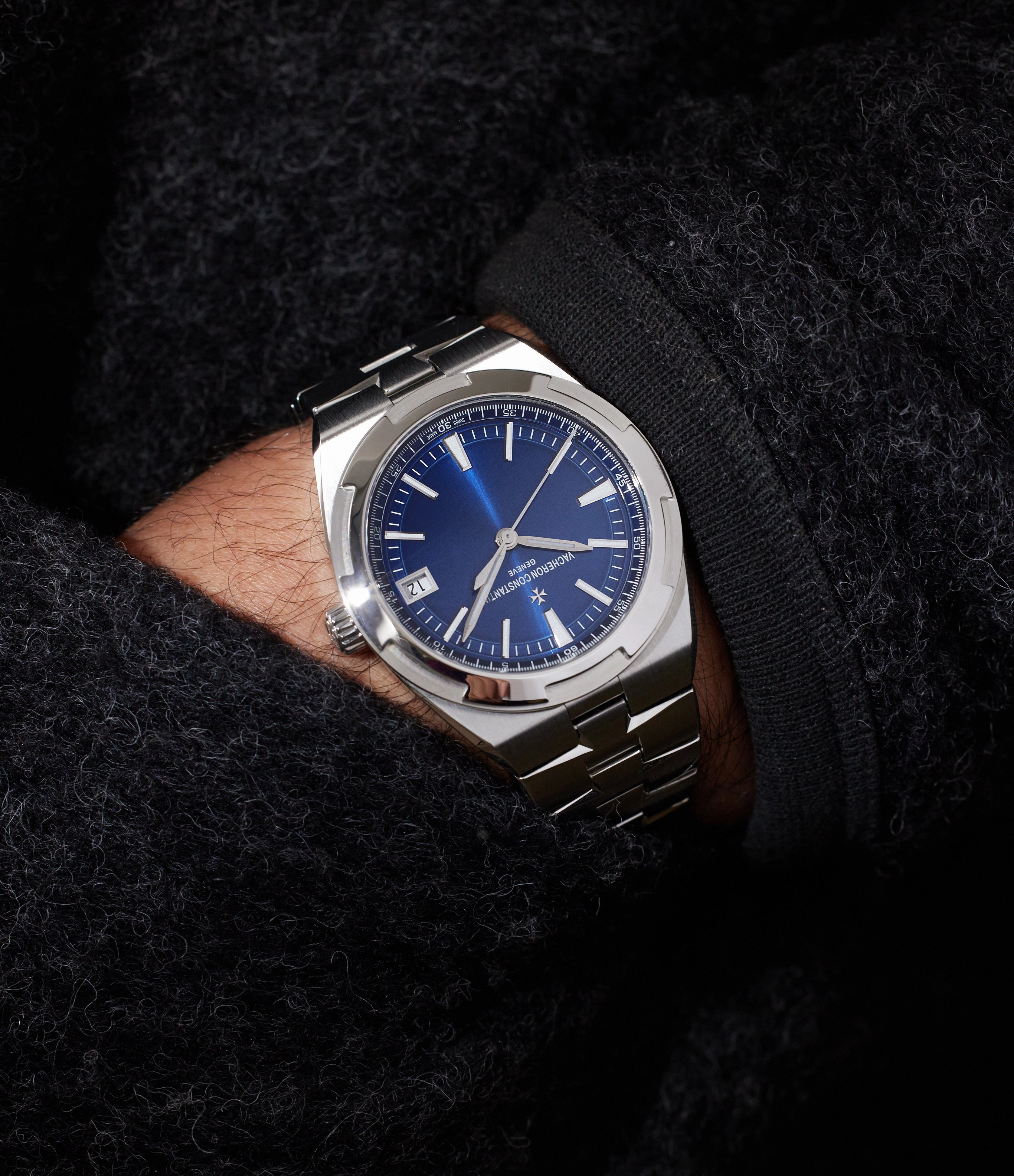 Overseas 4500V | Stainless Steel