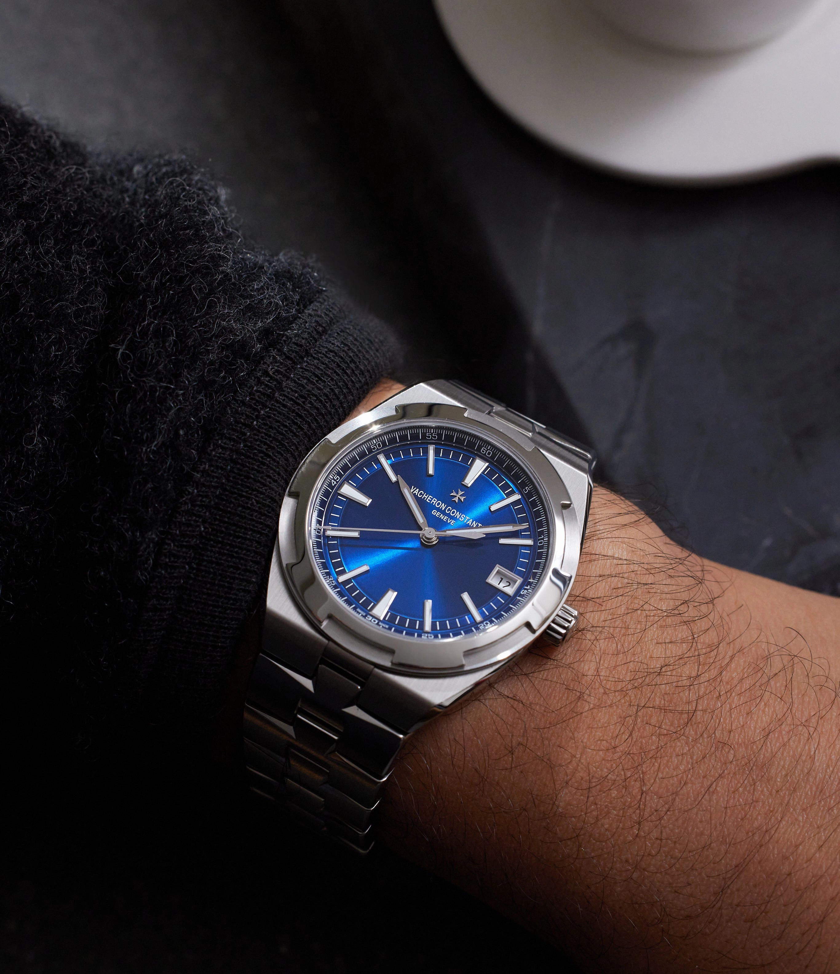 Overseas 4500V | Stainless Steel