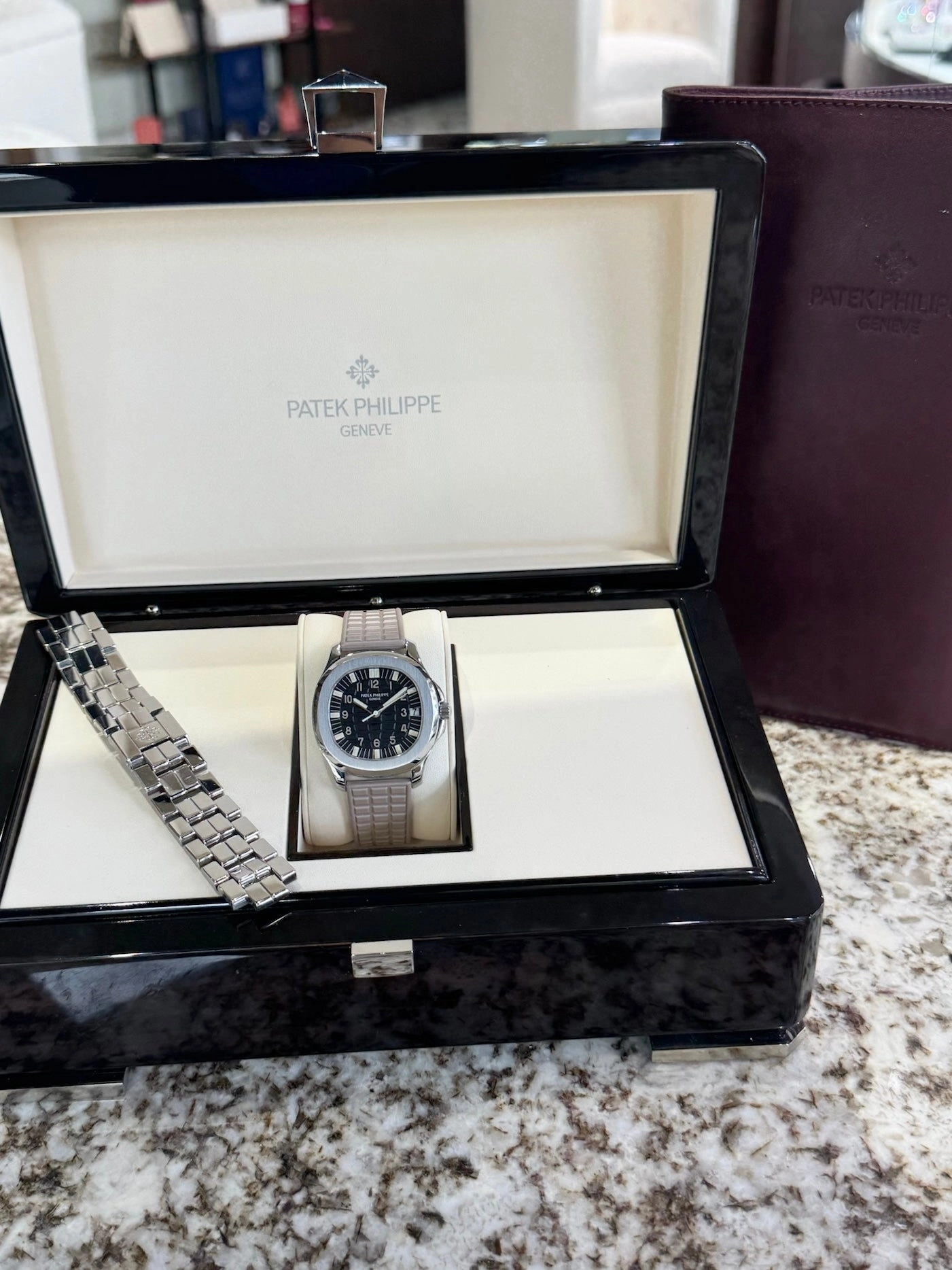 Patek Philippe Aquanaut 5065/1A