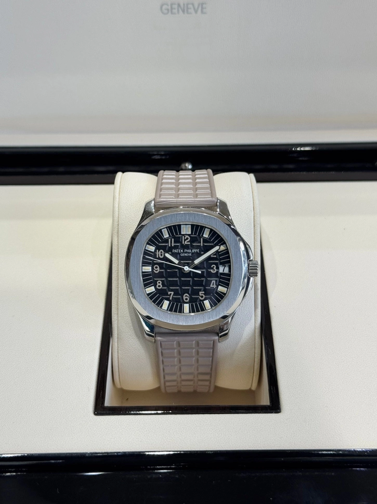 Patek Philippe Aquanaut 5065/1A