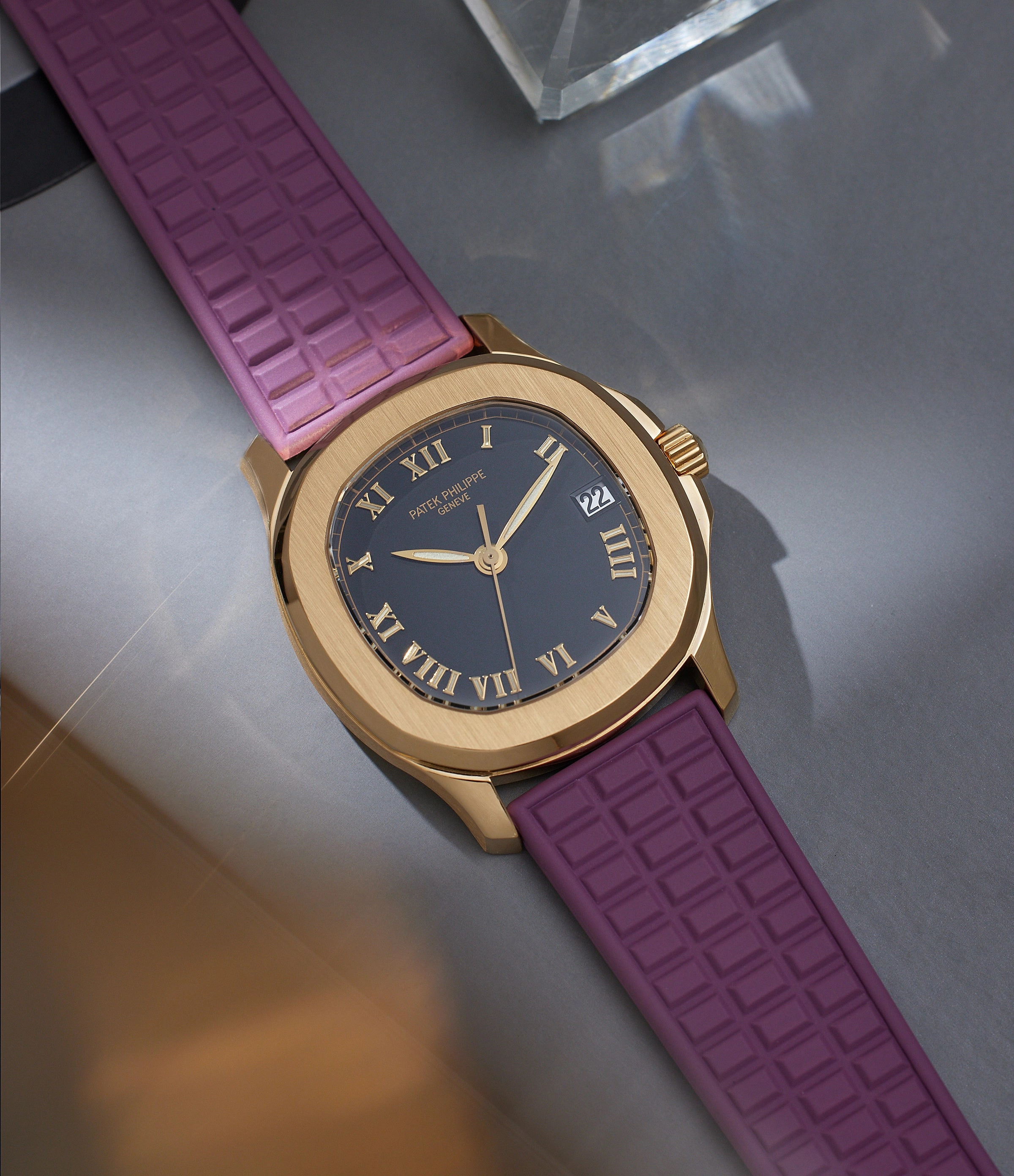 Patek Philippe Aquanaut | 5060J | Yellow Gold