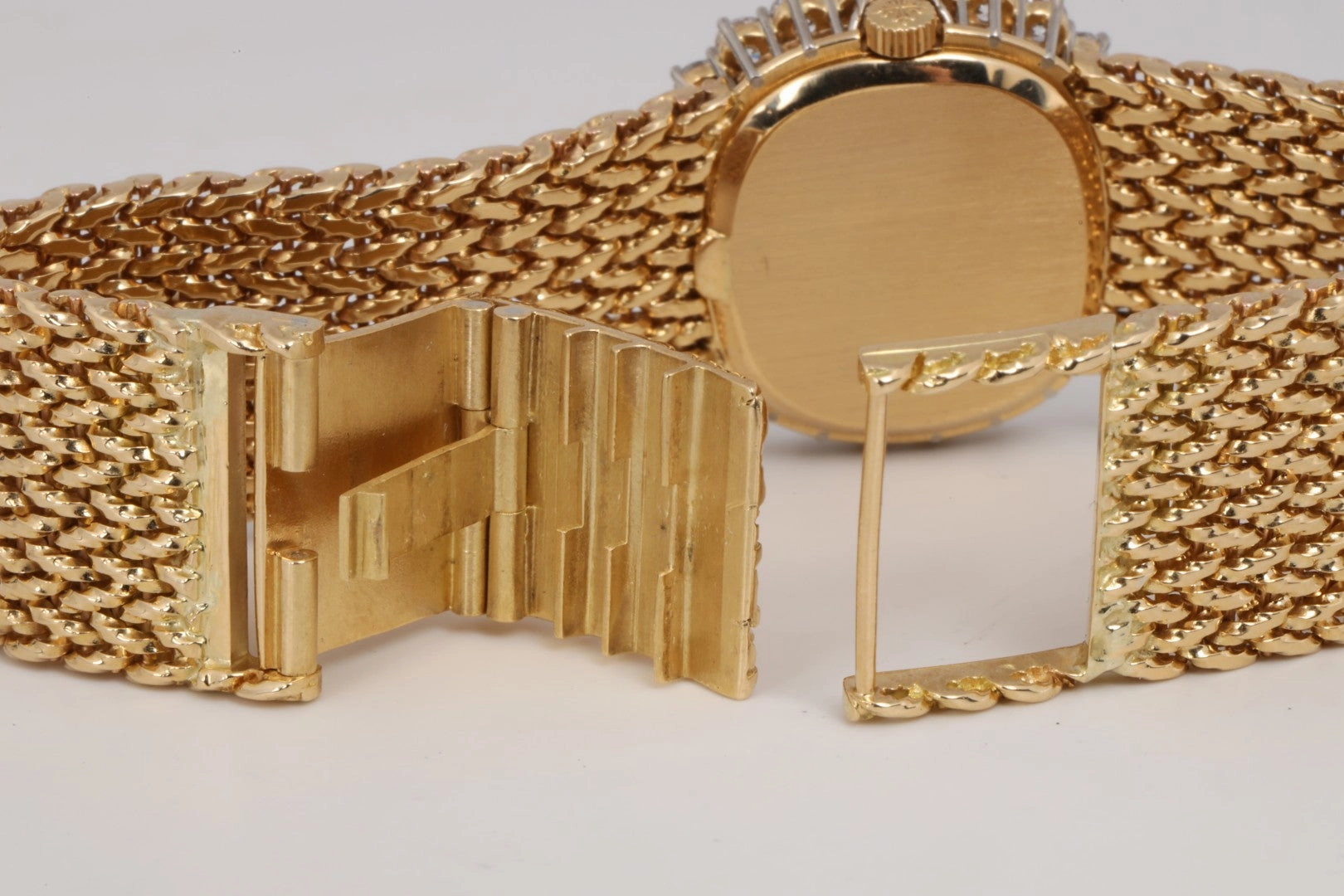 Patek Philippe Ellipse 4149/2 18k Yellow Gold 27mm Watch (72.48g.)