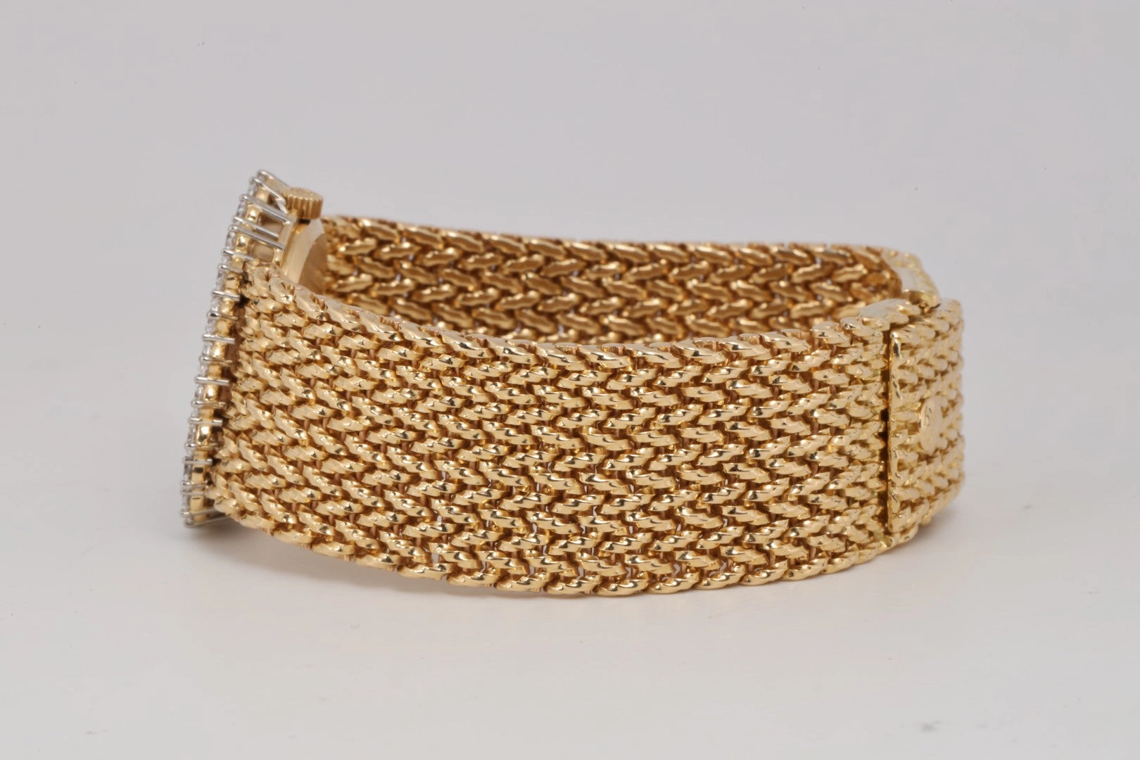 Patek Philippe Ellipse 4149/2 18k Yellow Gold 27mm Watch (72.48g.)