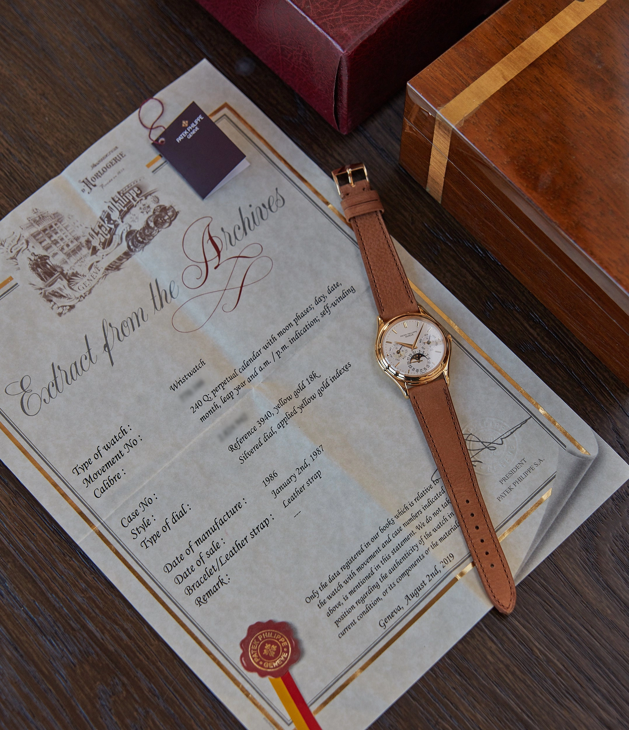 Perpetual Calendar 3940 | First Series | Yellow Gold