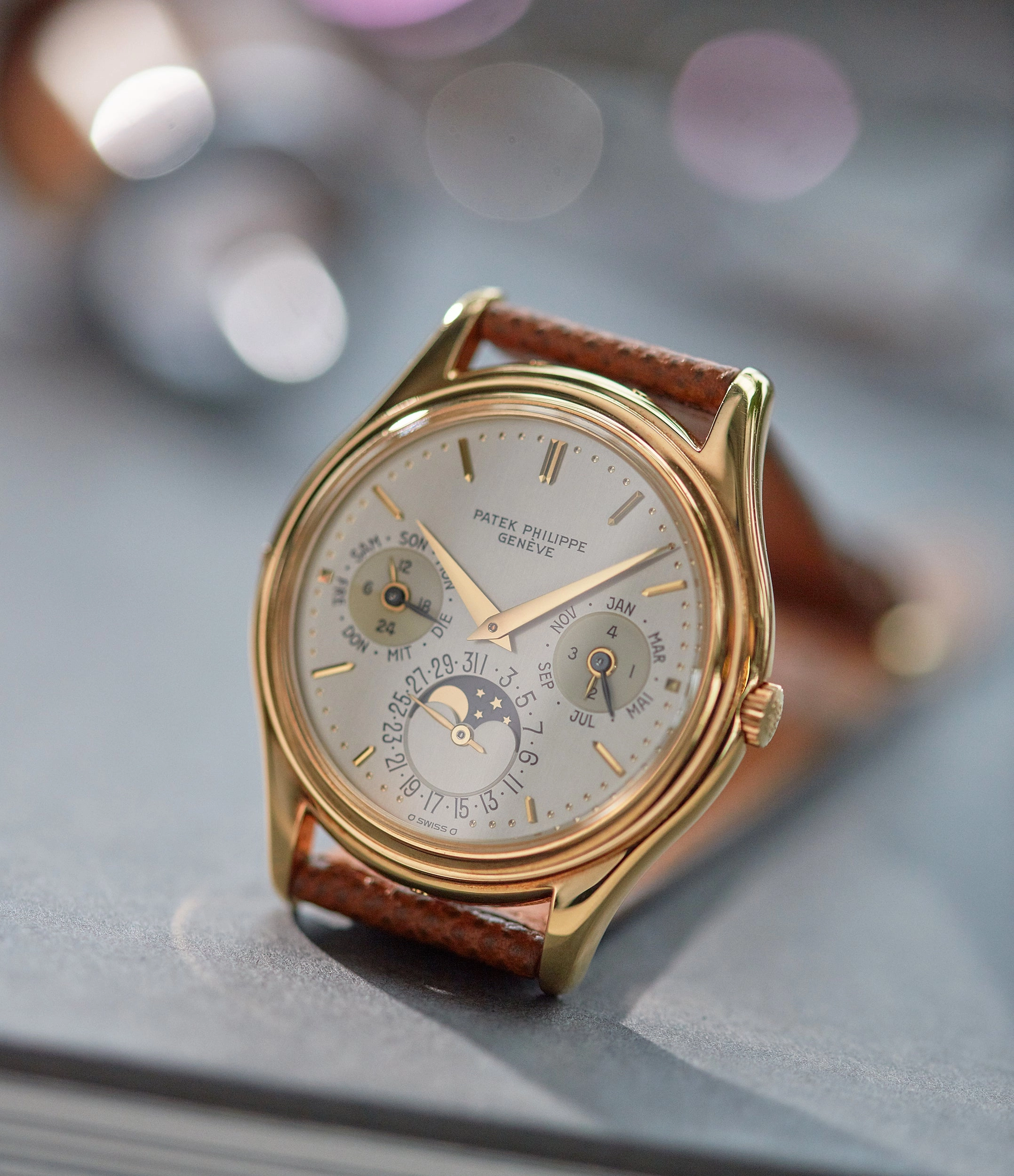 Perpetual Calendar 3940 | First Series | Yellow Gold