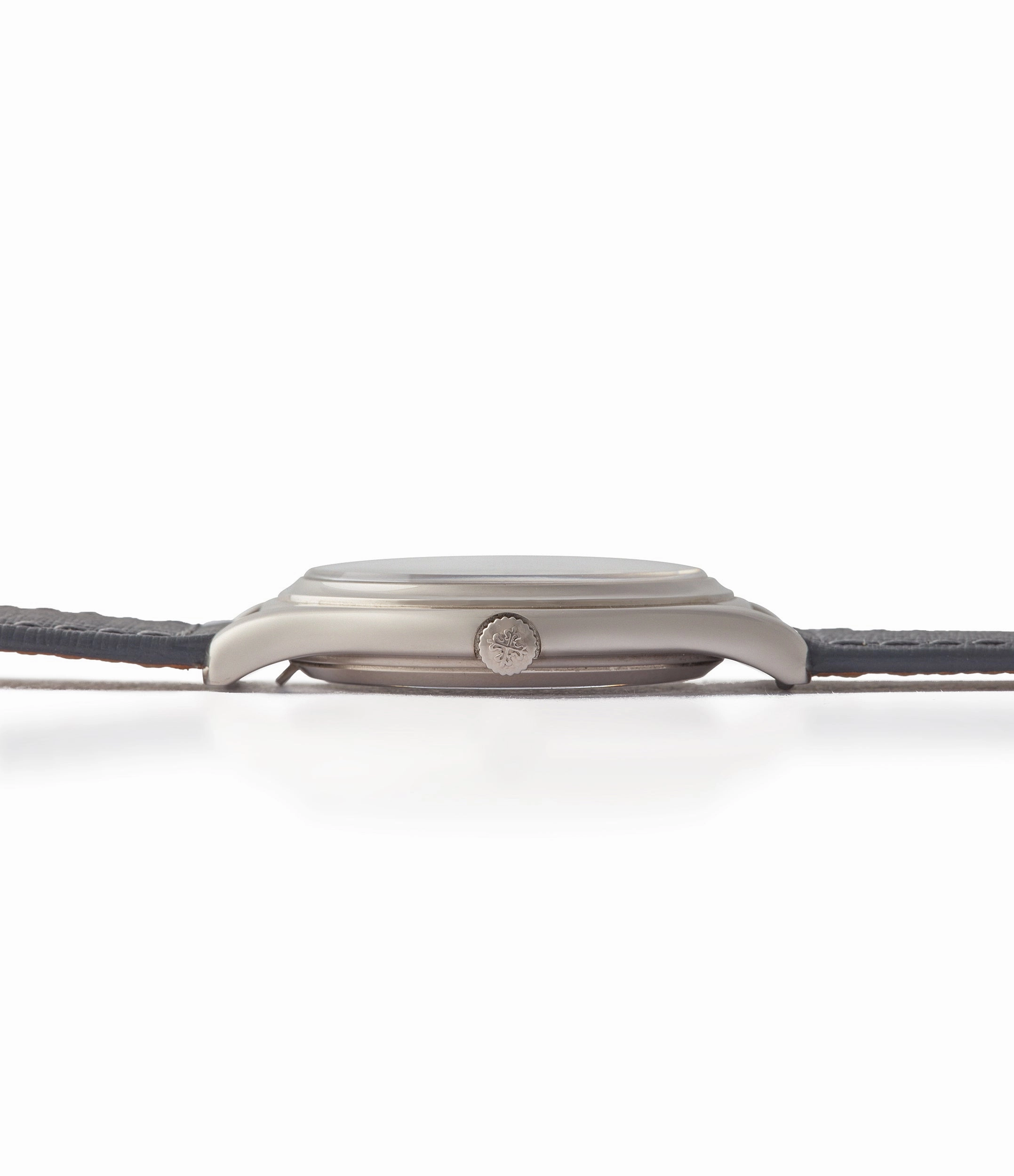 Perpetual Calendar 3940G | Grey Gold