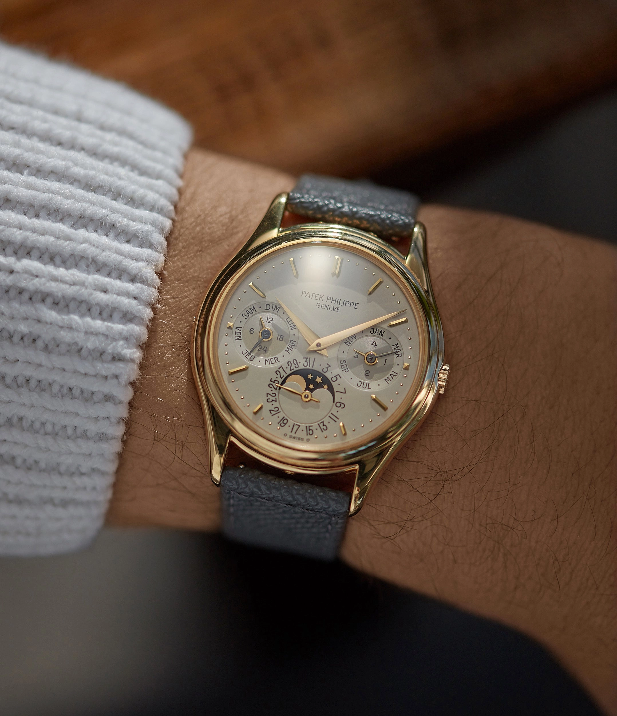 Perpetual Calendar 3940J | Yellow Gold