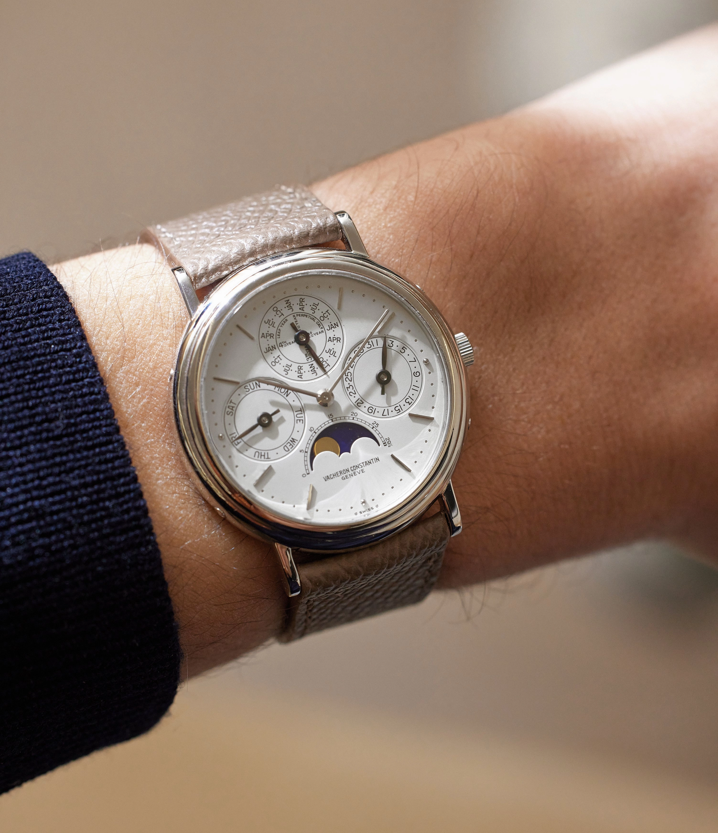Perpetual Calendar 43031 | Platinum