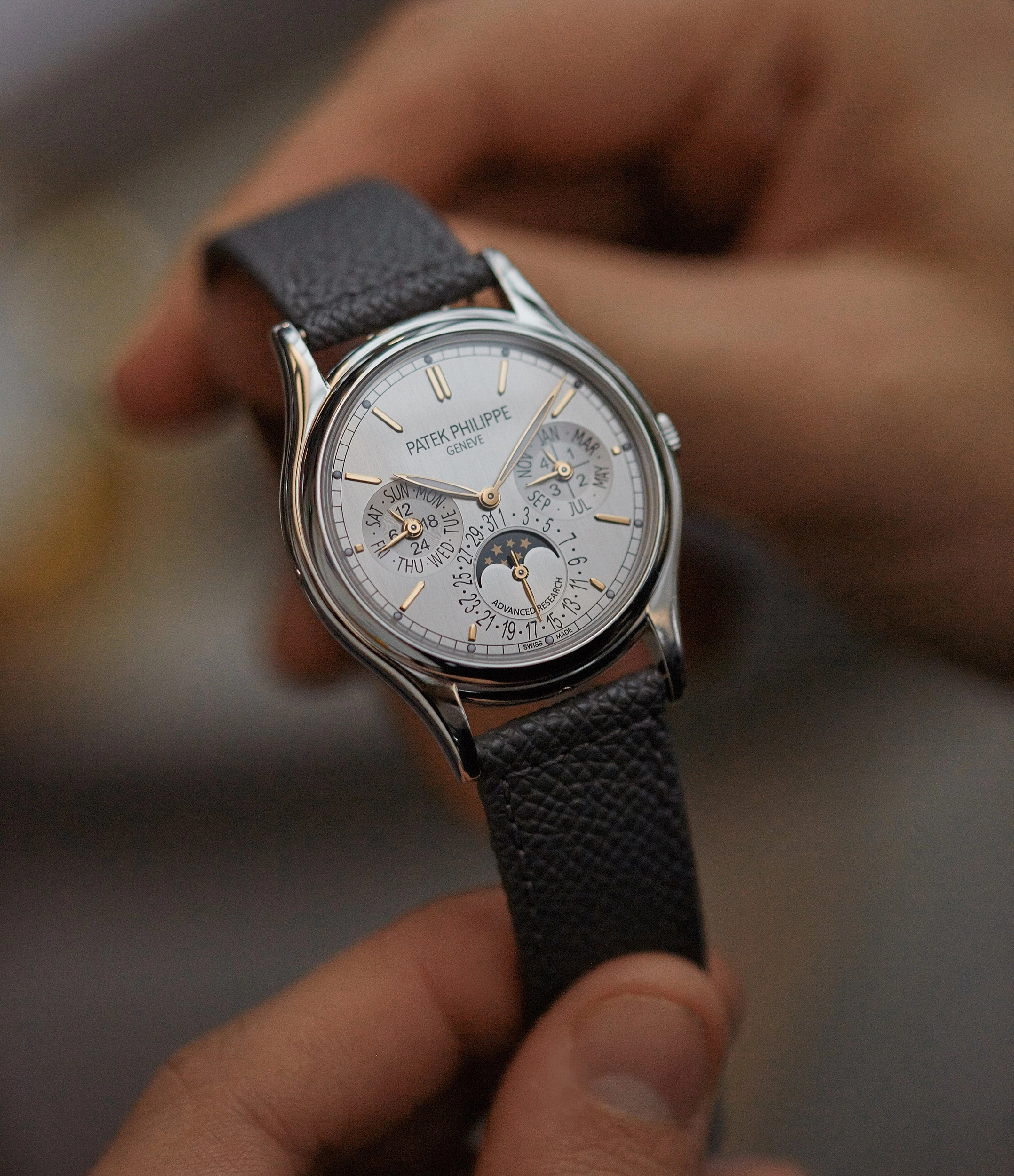 Perpetual Calendar 5550P-001 | Platinum