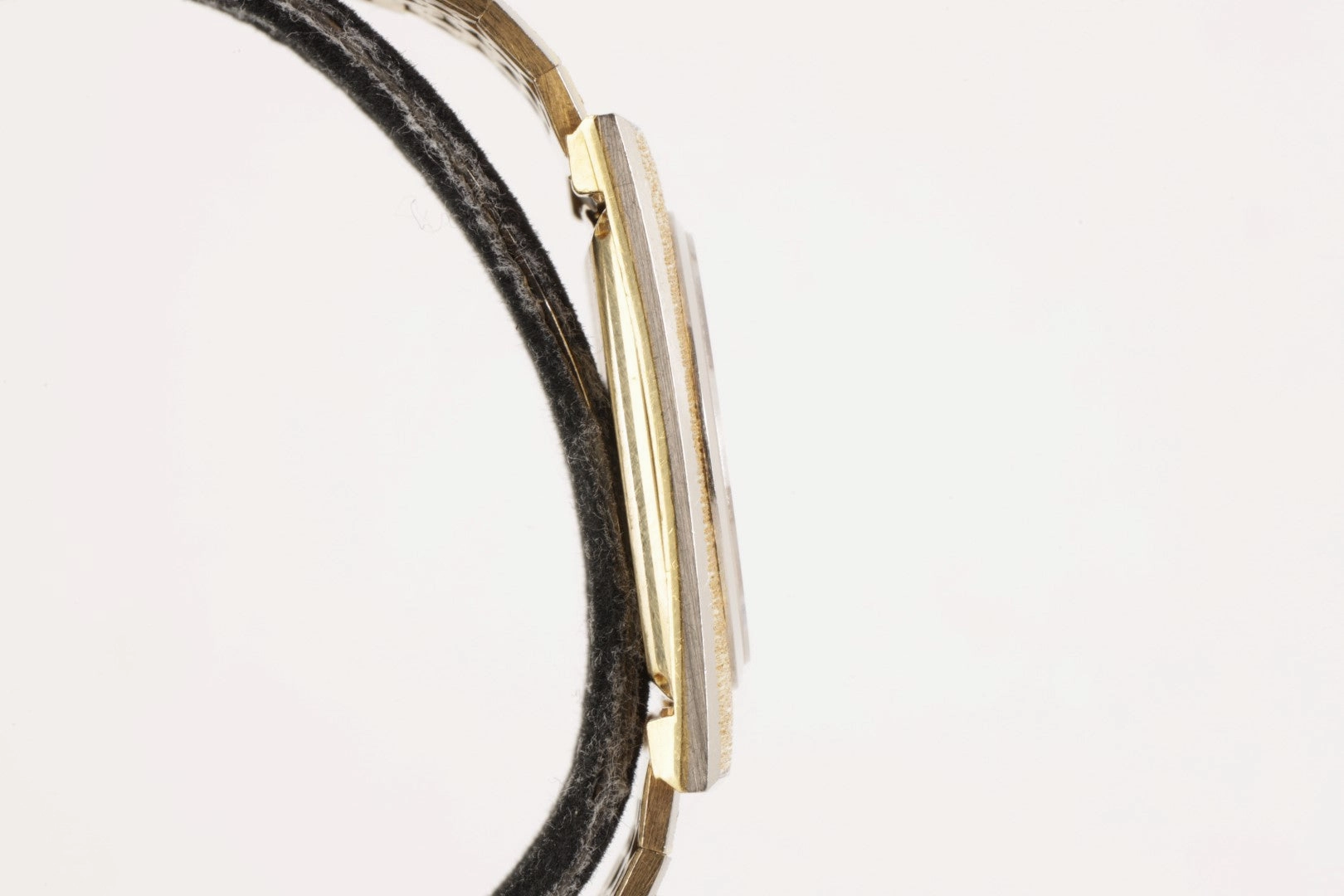 Piaget 916 AG 18k Two Tone Yellow & White Gold 24mm Watch (81.97g.)